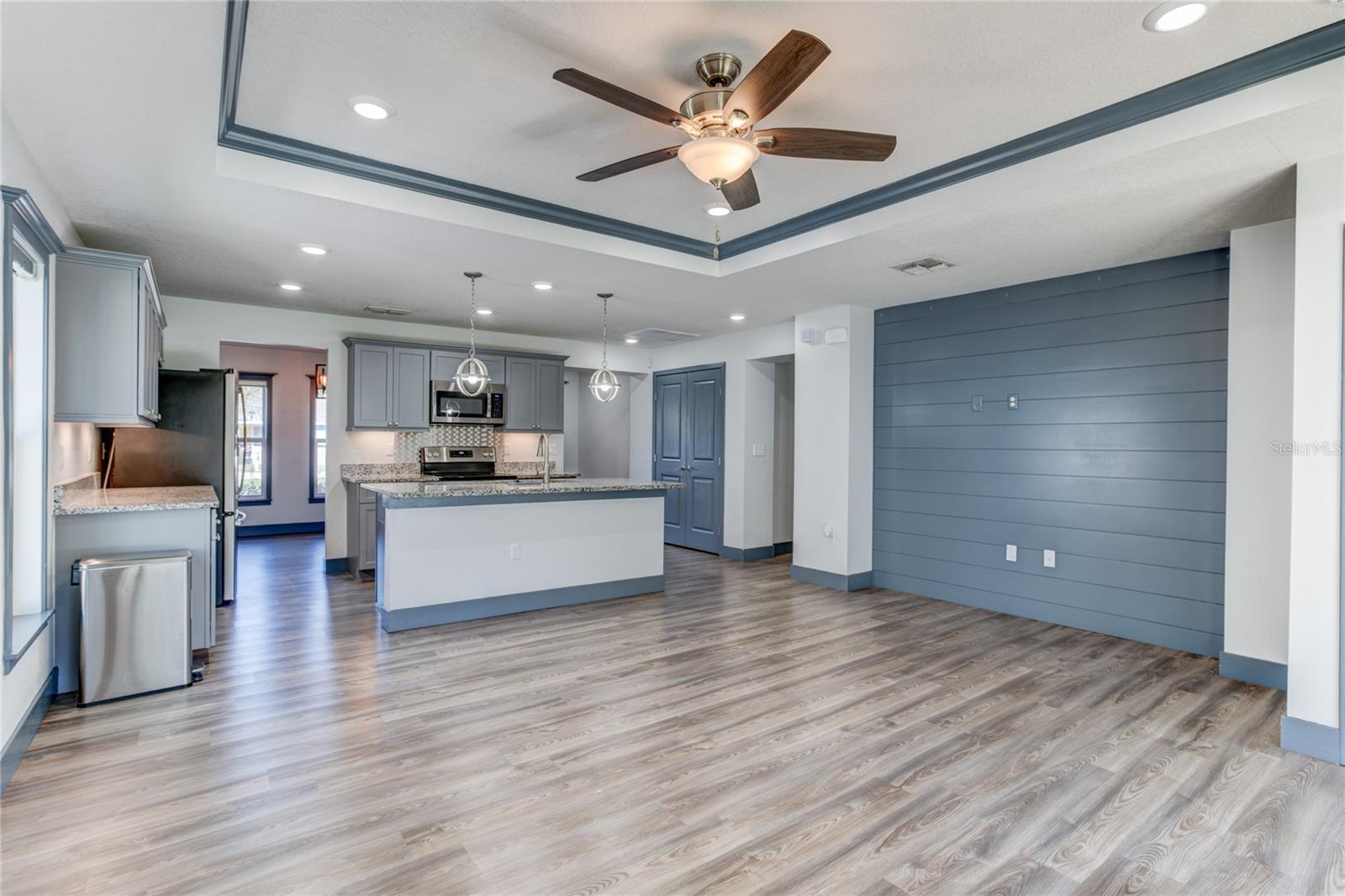 KEEN CASTLE SUB - Residential