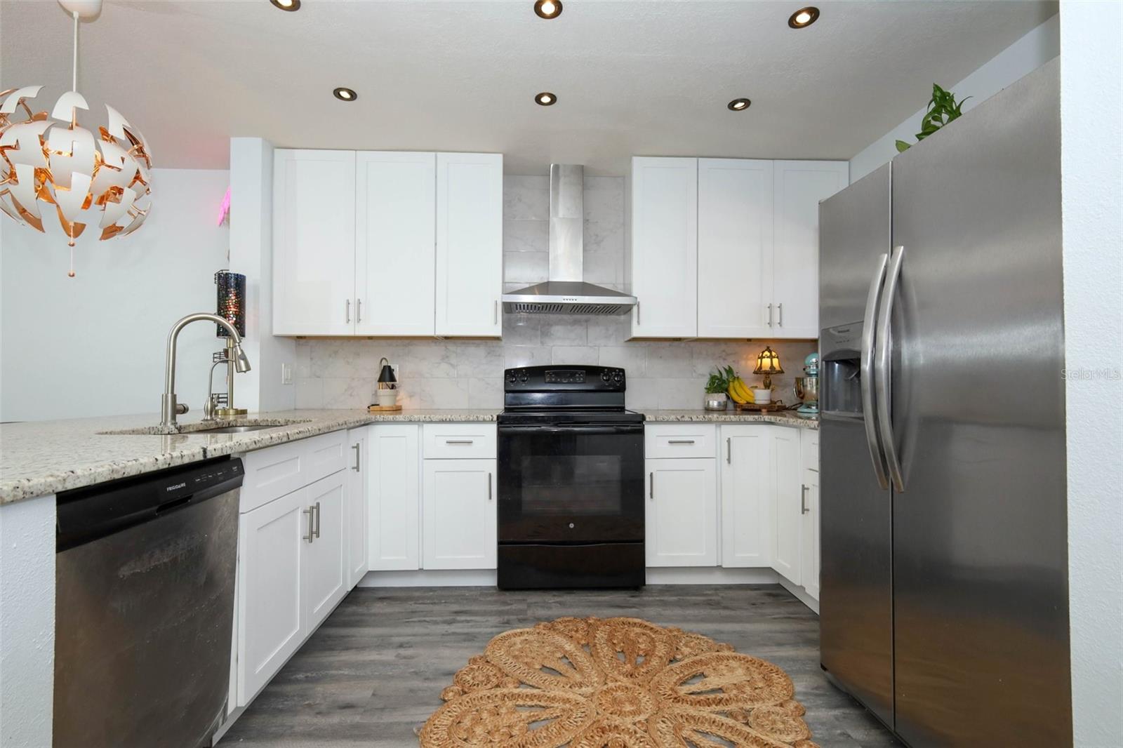 WINDWARD SQUARE SEC 2 - Residential