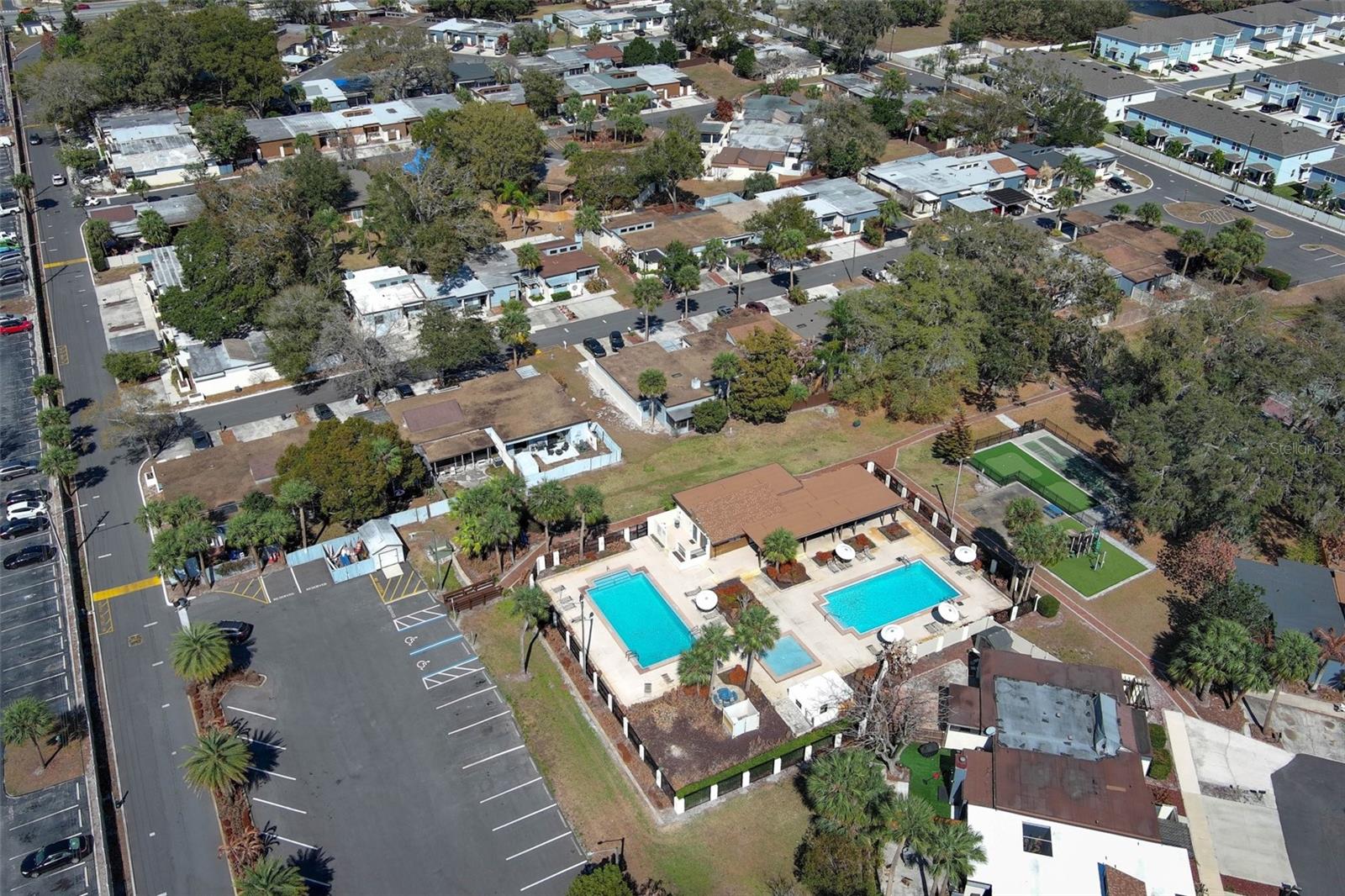 WINDWARD SQUARE SEC 2 - Residential