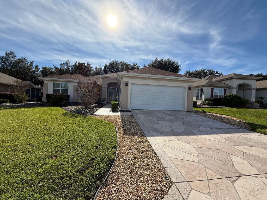 Photo of 12871 SE 92nd Court Road, Summerfield, FL 34491 (MLS # OM713742)