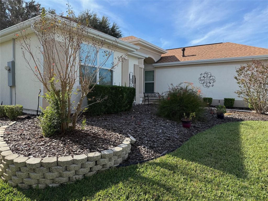 Photo of 12871 SE 92nd Court Road, Summerfield, FL 34491 (MLS # OM713742)