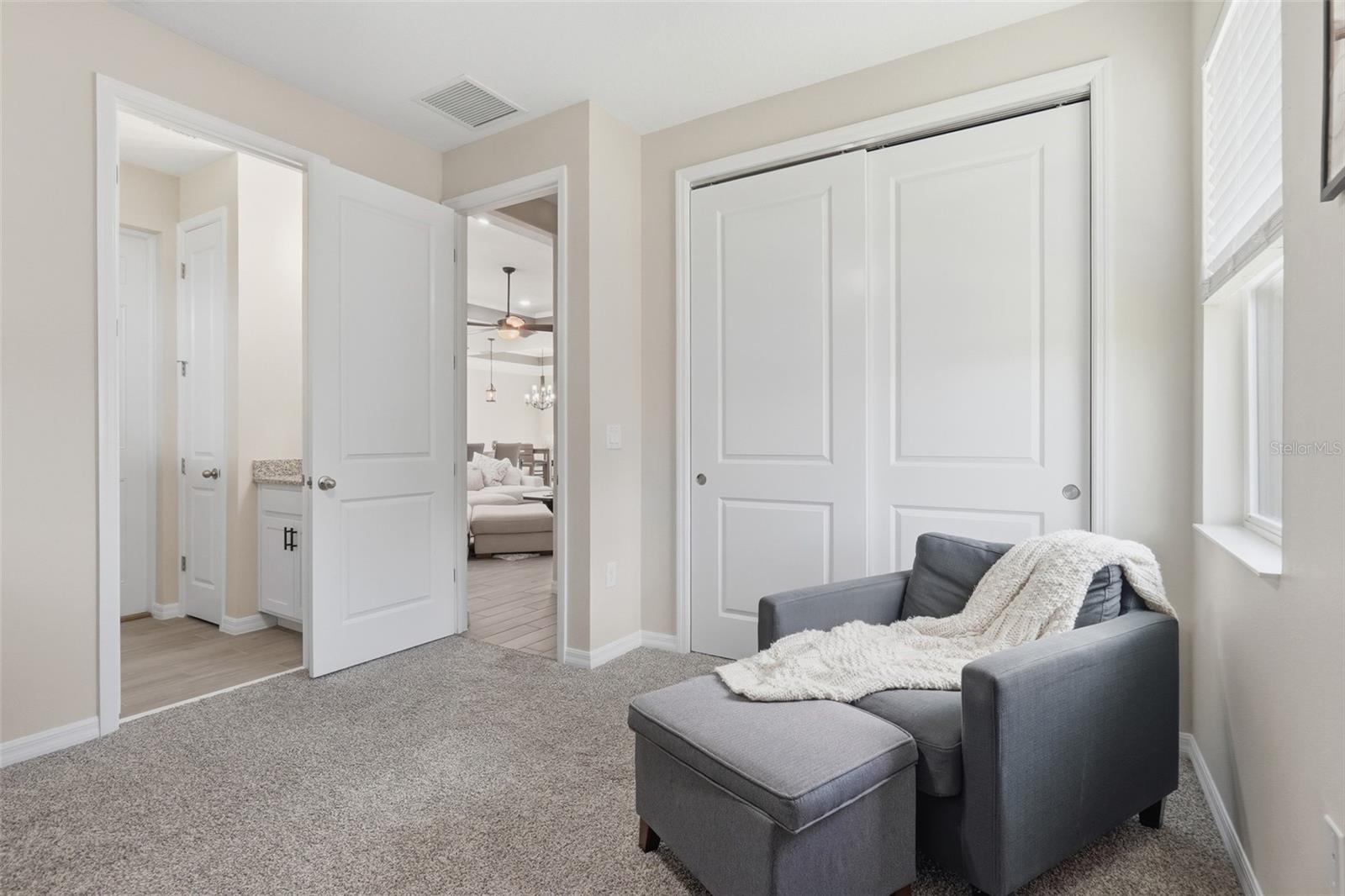 VILLAGE GREEN PT REP SUB - Residential