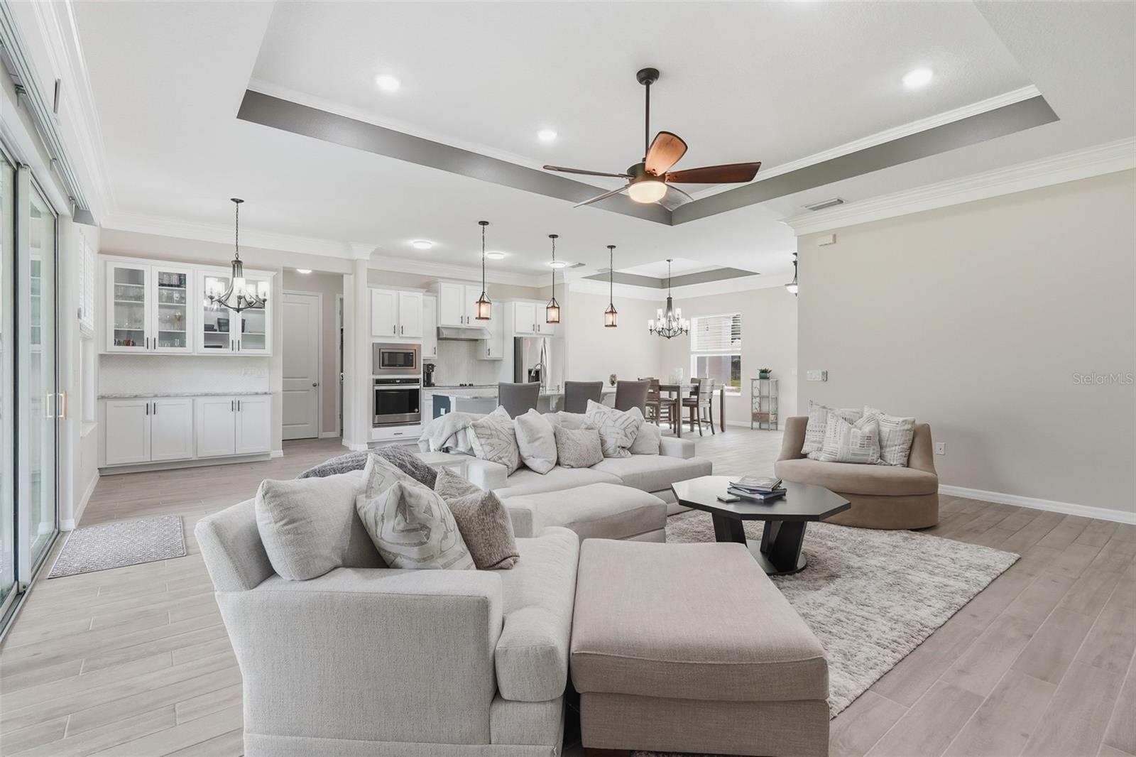 VILLAGE GREEN PT REP SUB - Residential