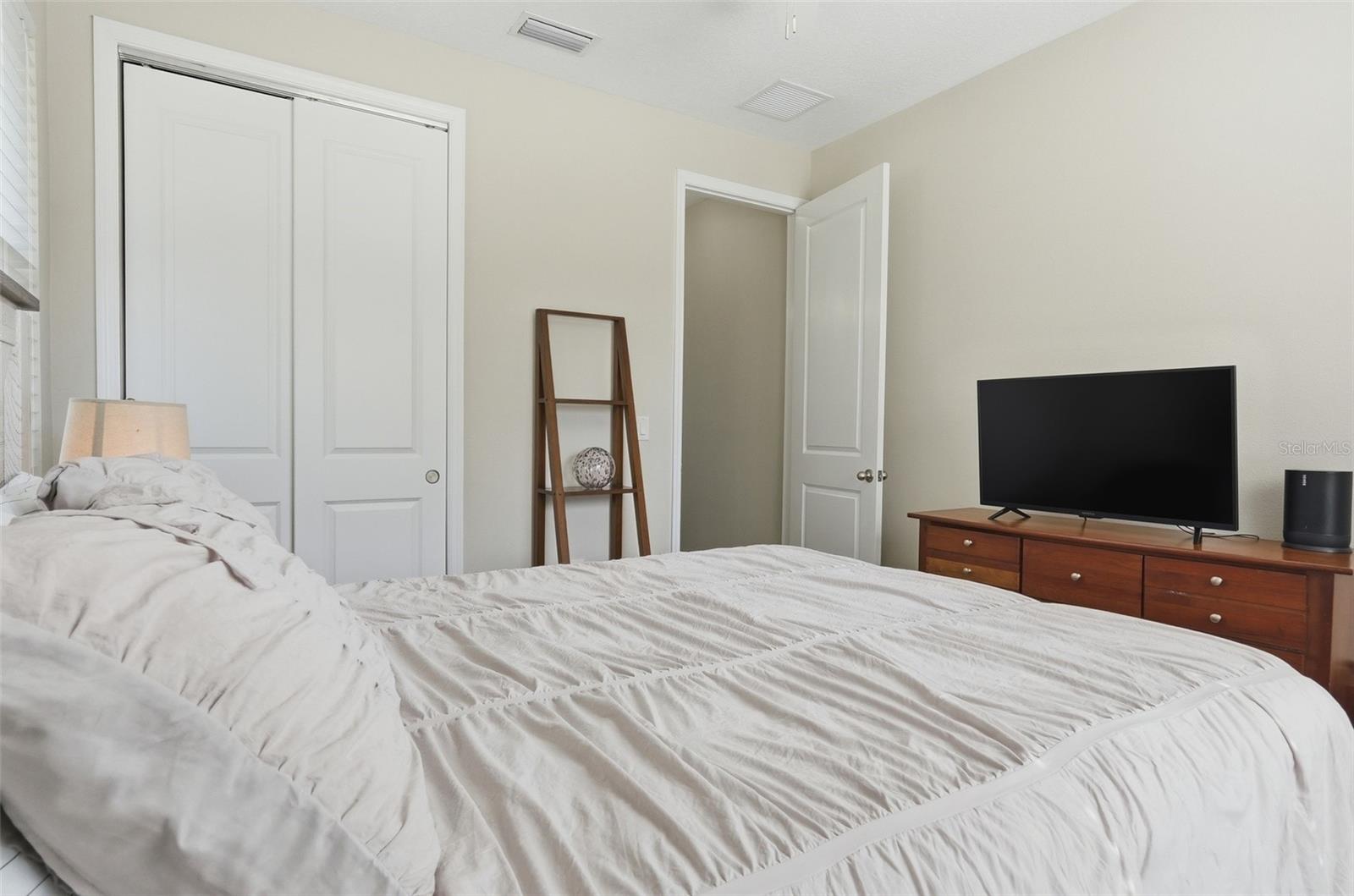 VILLAGE GREEN PT REP SUB - Residential