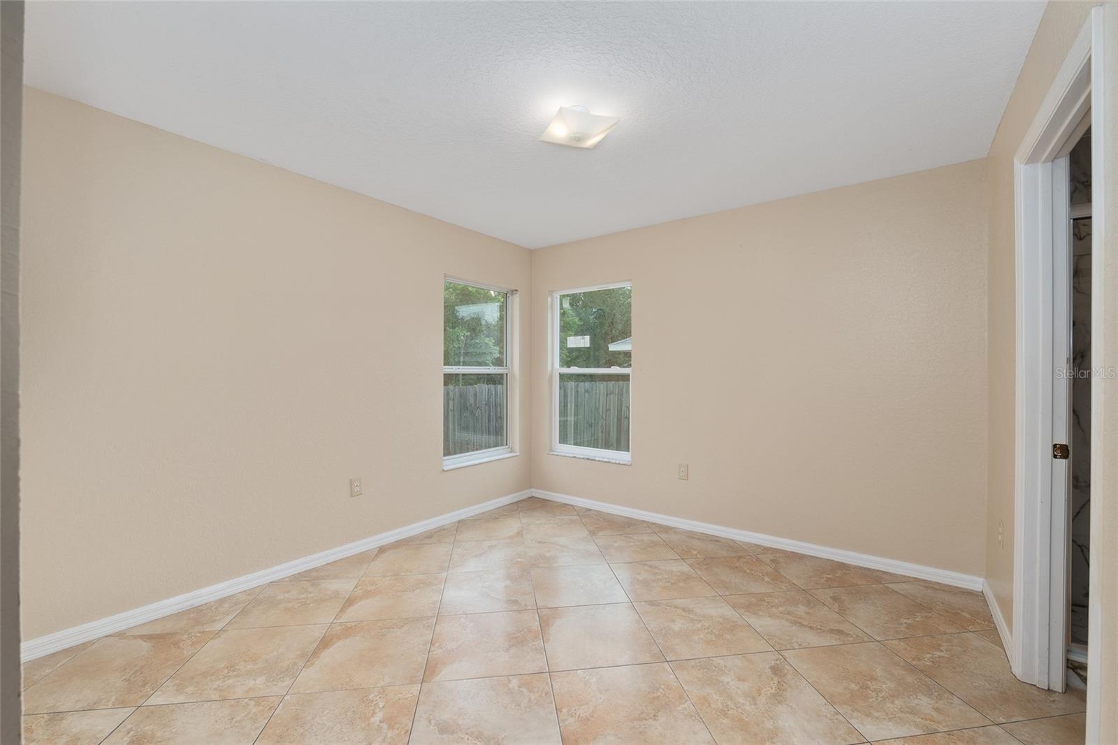 MARION OAKS UN 03 - Residential