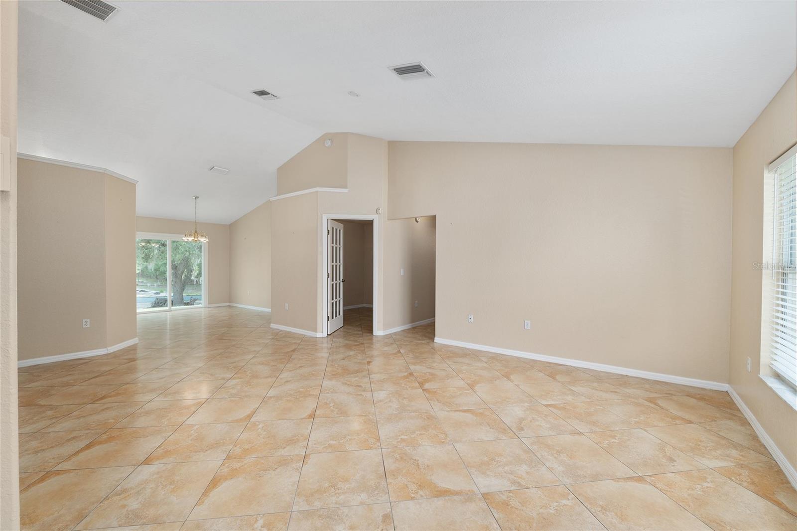MARION OAKS UN 03 - Residential
