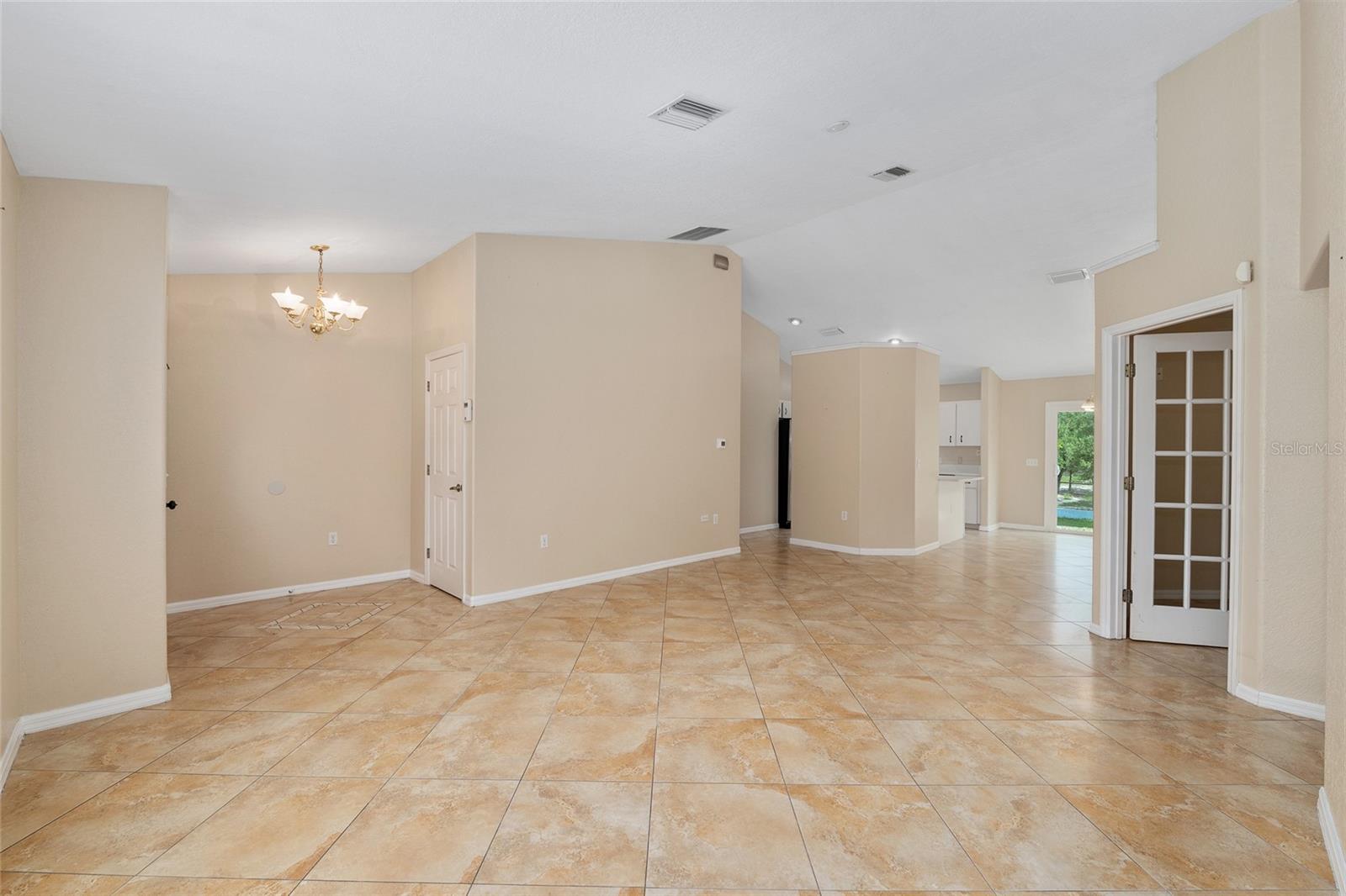MARION OAKS UN 03 - Residential