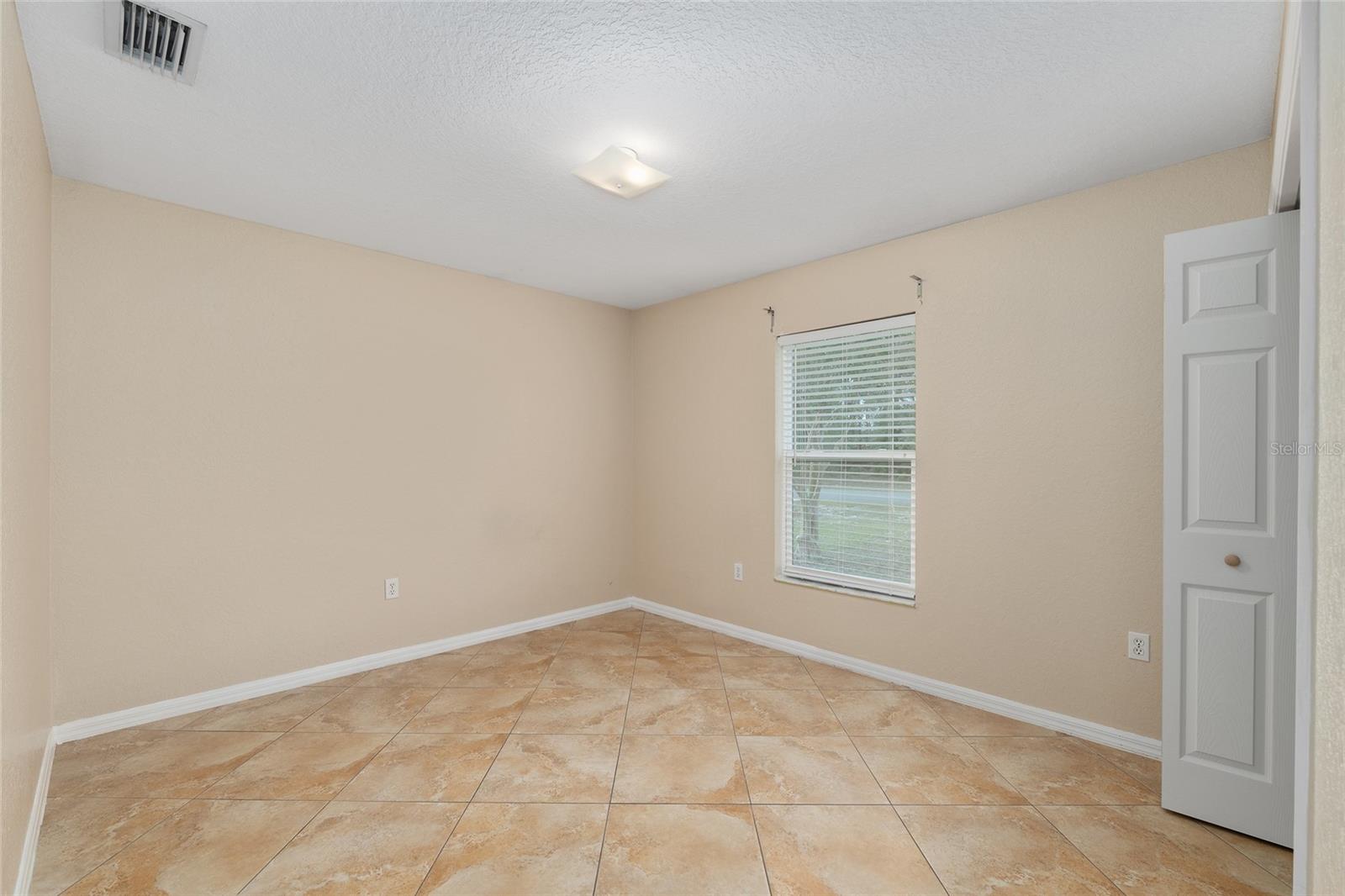 MARION OAKS UN 03 - Residential