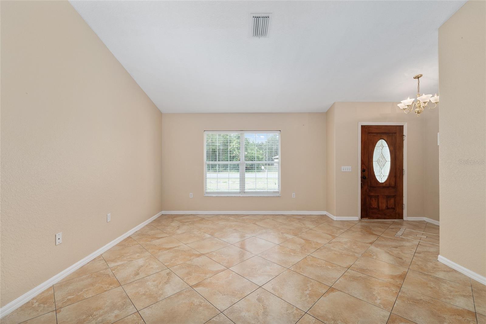 MARION OAKS UN 03 - Residential