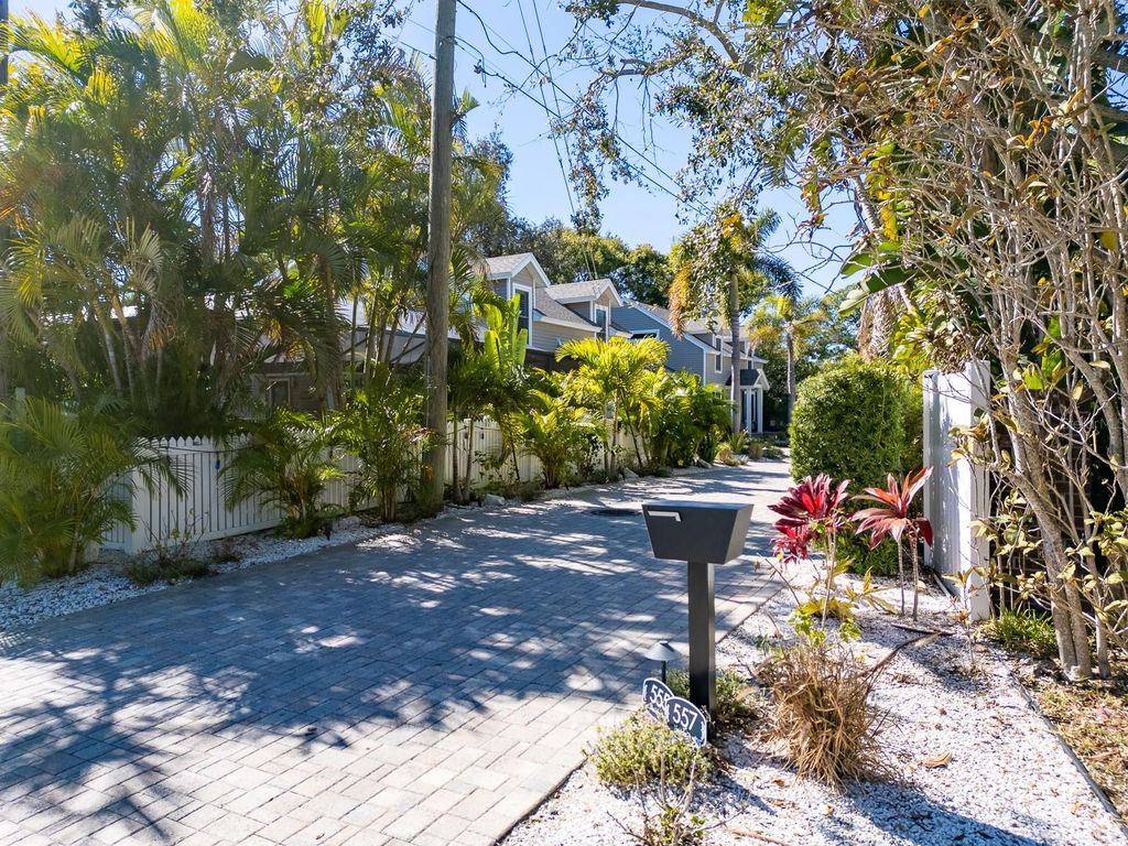 Photo of 557 Florida Avenue, Palm Harbor, FL 34683 (MLS # TB8468027)