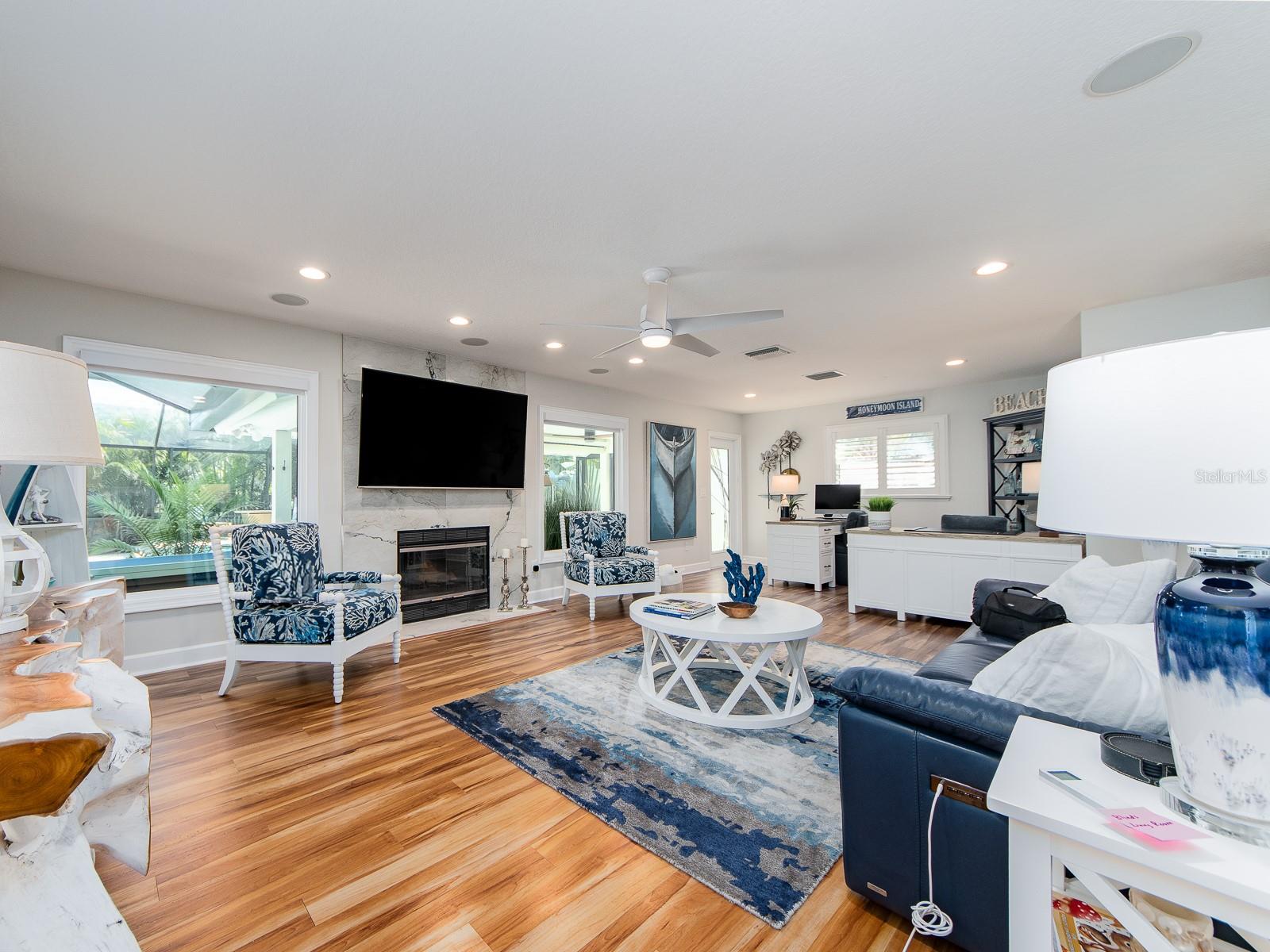 GRAND BAY SUB - Residential