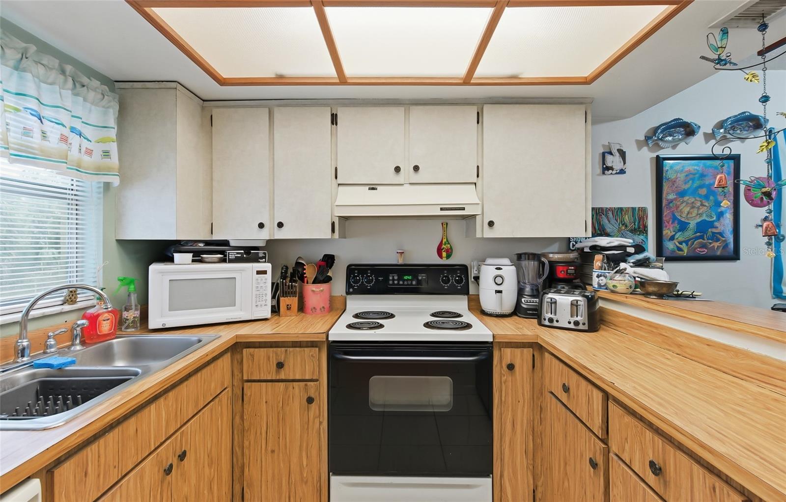 PINELLAS FARMS - Residential Income