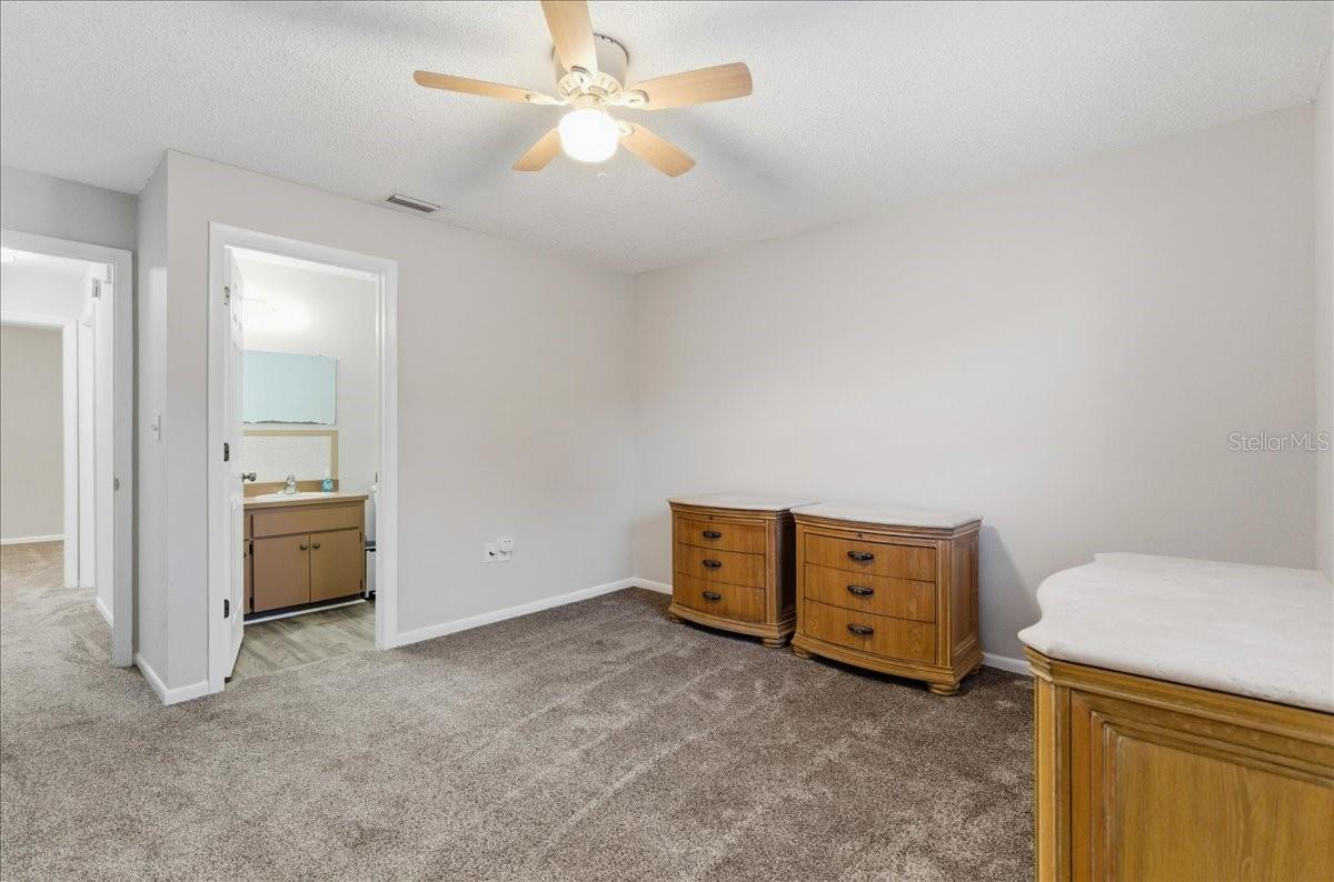 PINELLAS FARMS - Residential Income