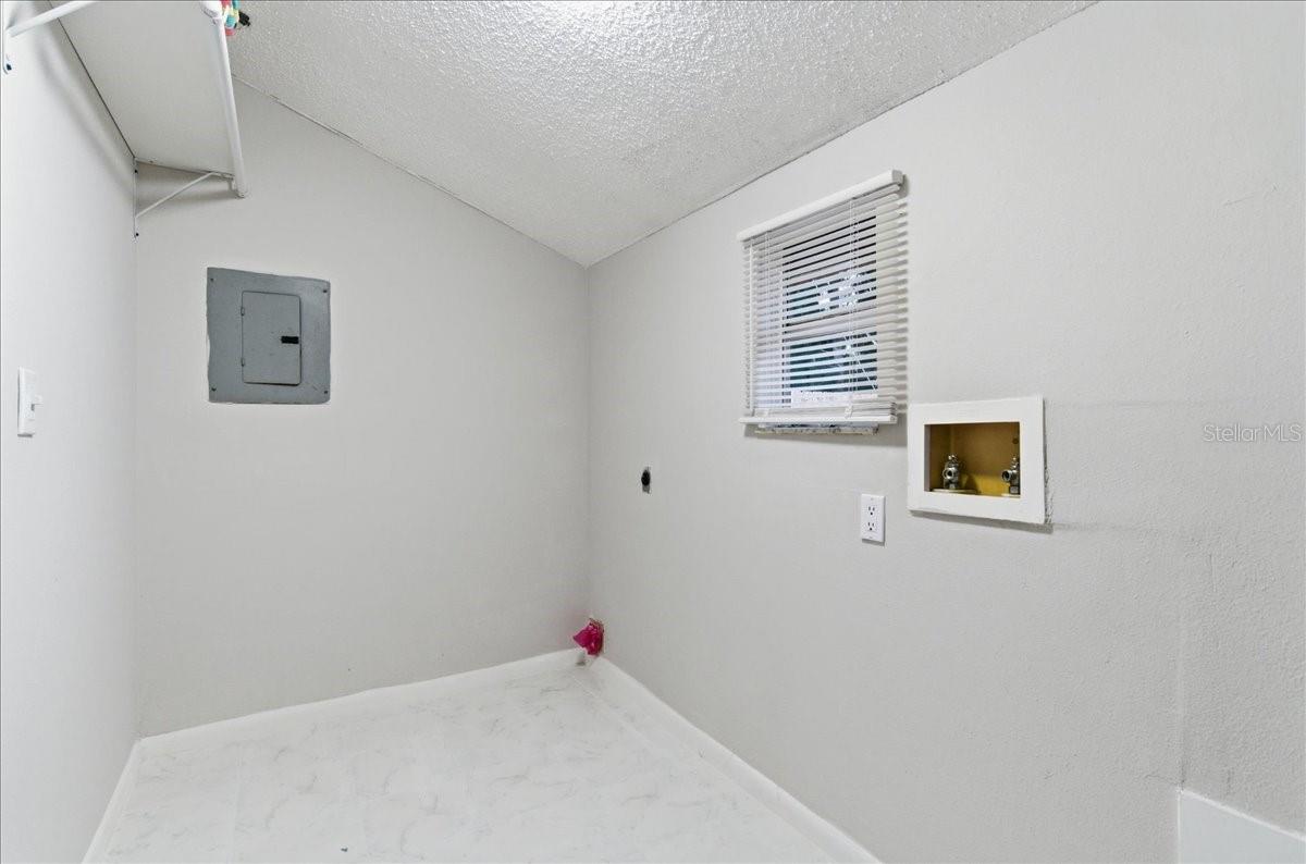 PINELLAS FARMS - Residential Income