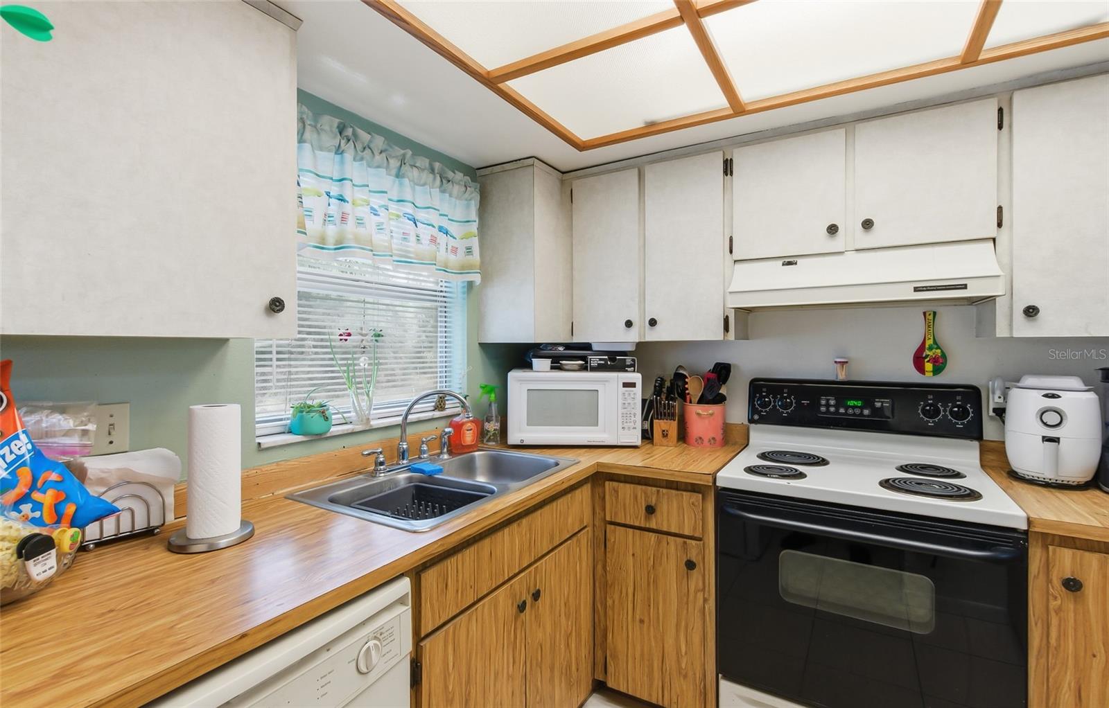 PINELLAS FARMS - Residential Income