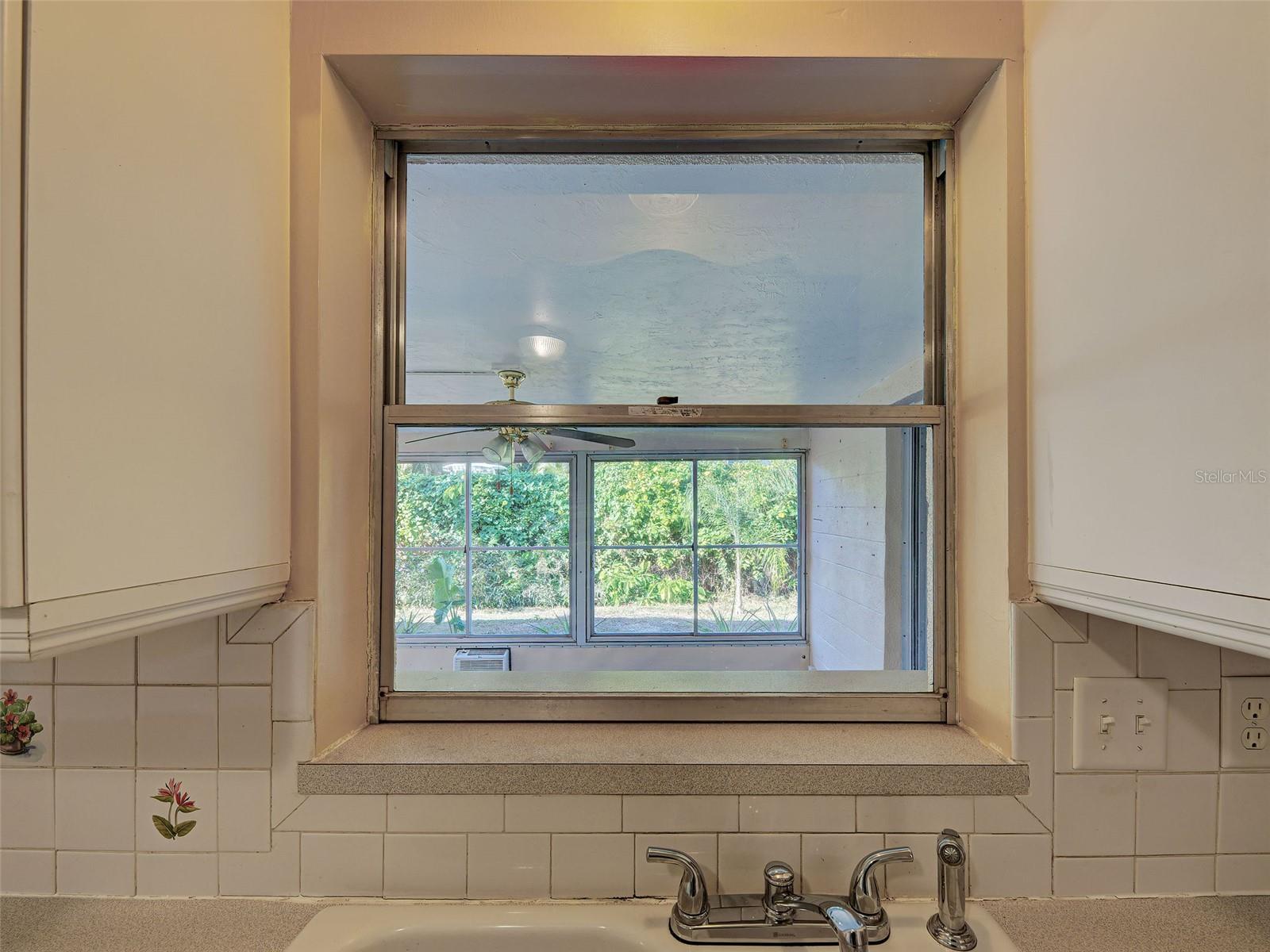 SOUTH VENICE - Residential