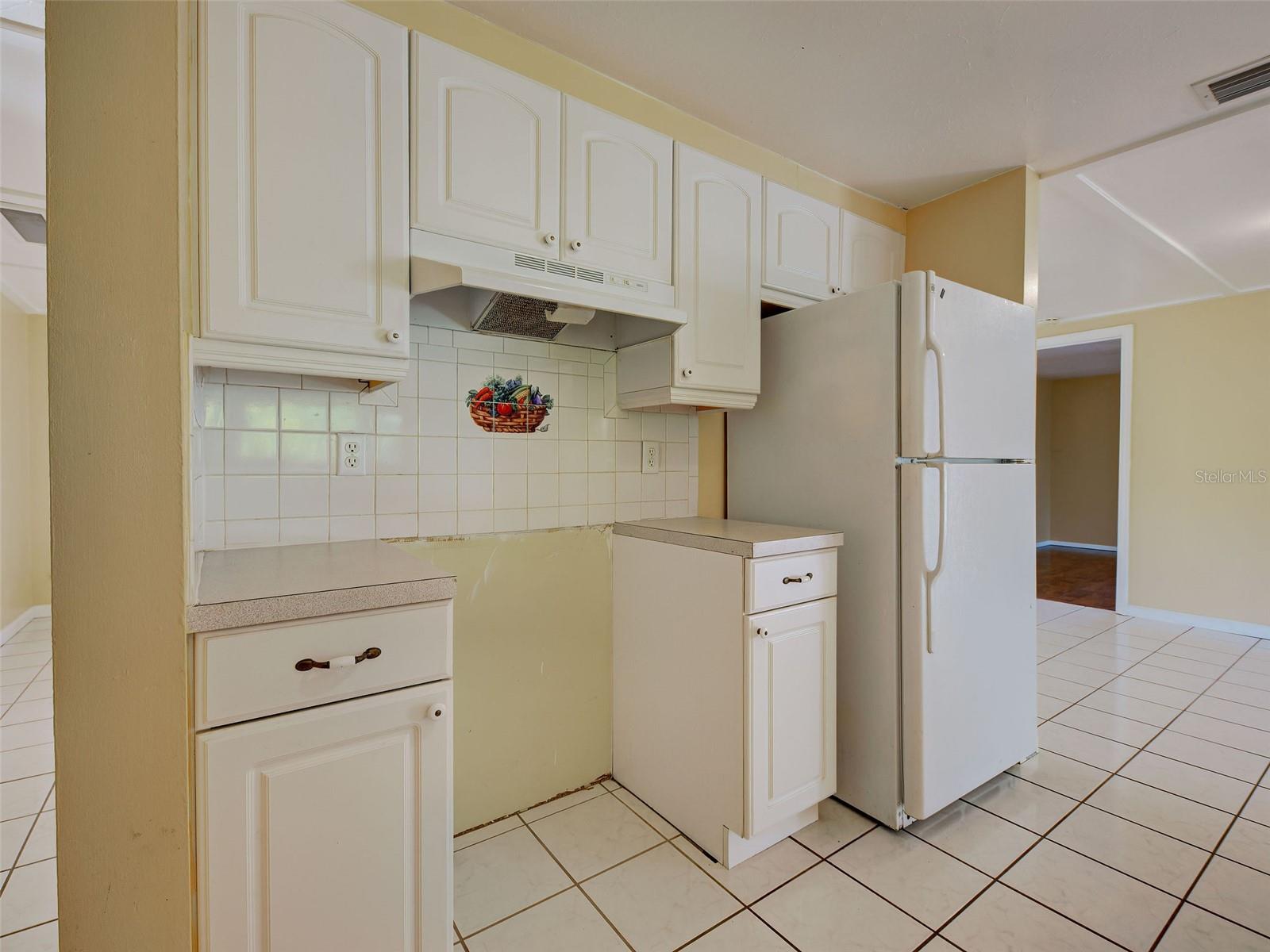 SOUTH VENICE - Residential