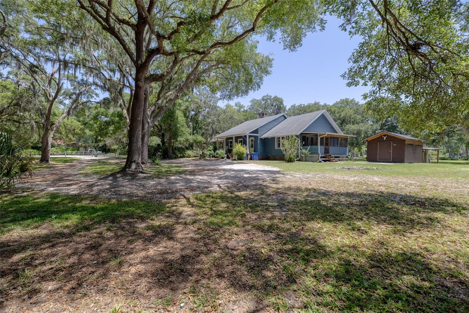 SHADY OAKS UNREC 240 - Residential