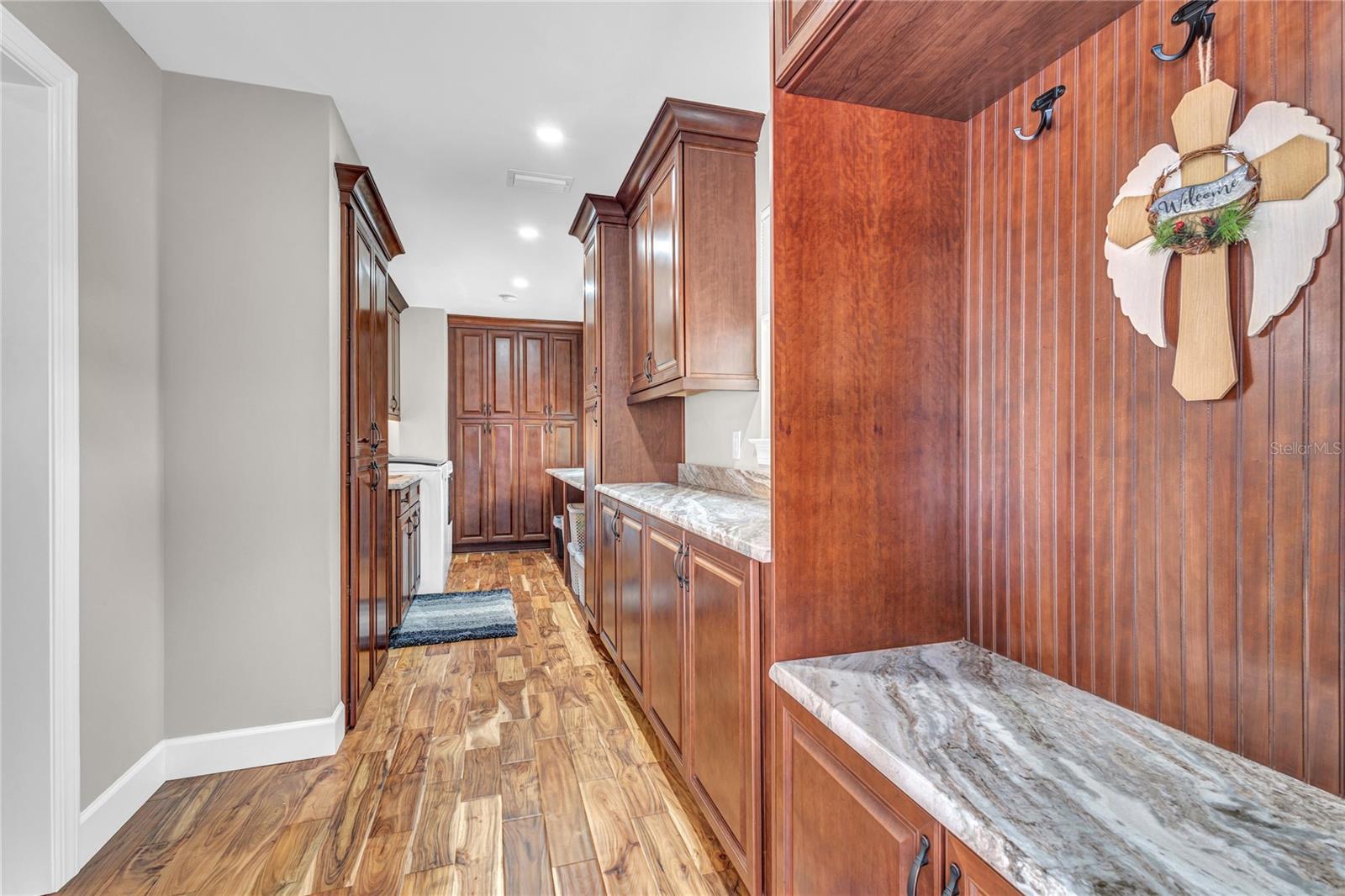 ACREAGE & UNREC - Residential