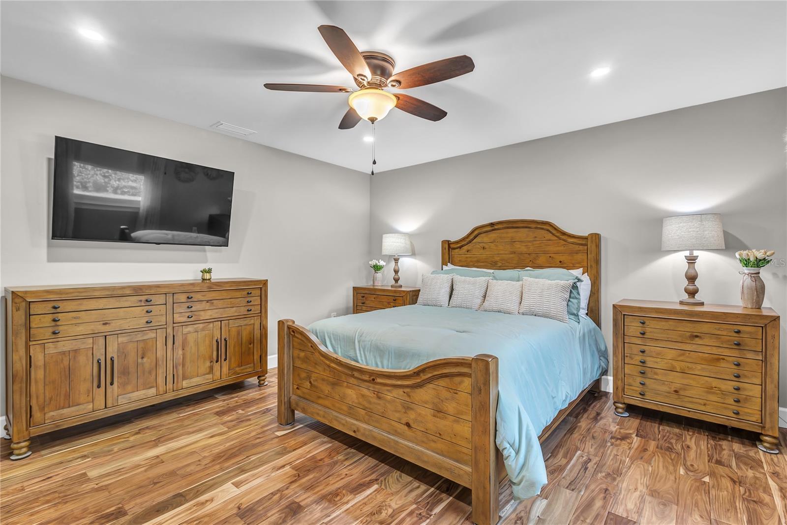 ACREAGE & UNREC - Residential