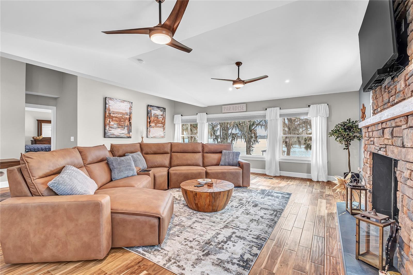 ACREAGE & UNREC - Residential