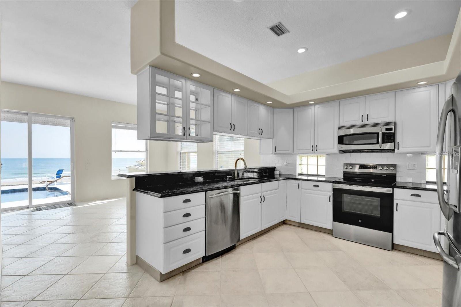 CONNELLY HARN - Residential