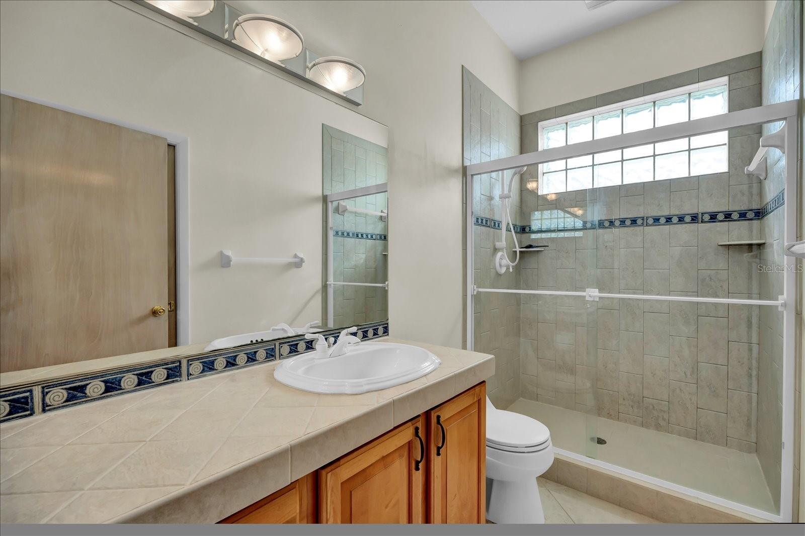 CONNELLY HARN - Residential