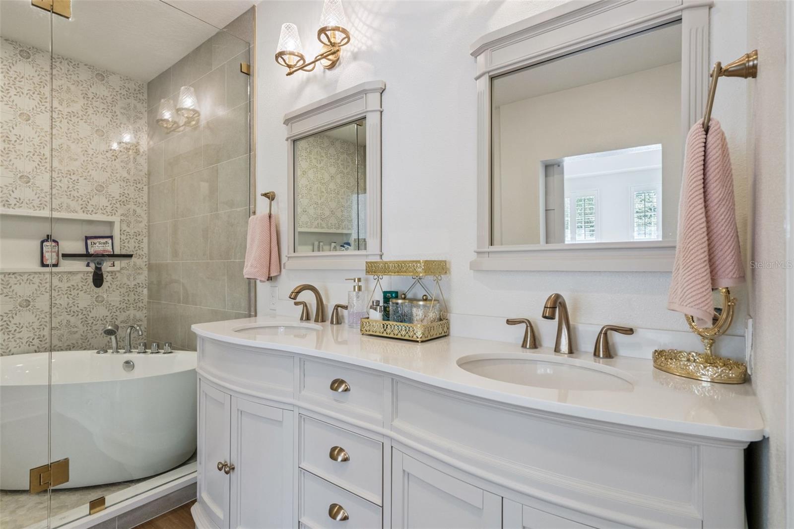 ARTISAN CLUB CONDO PH 04 - Residential