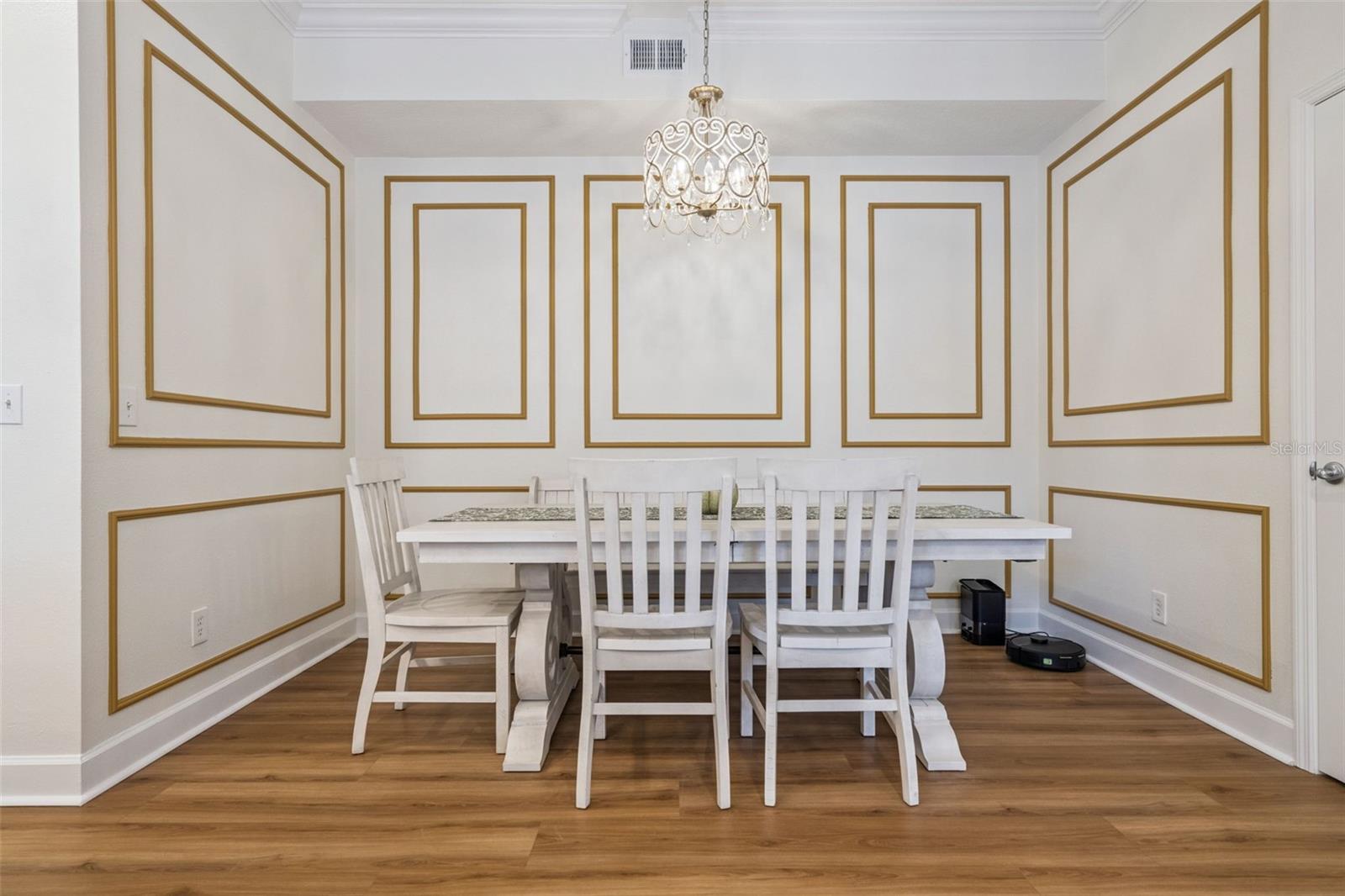 ARTISAN CLUB CONDO PH 04 - Residential