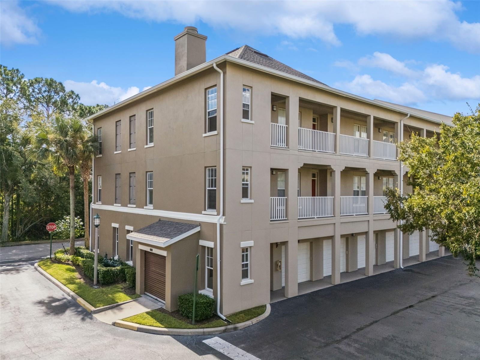 ARTISAN CLUB CONDO PH 04 - Residential