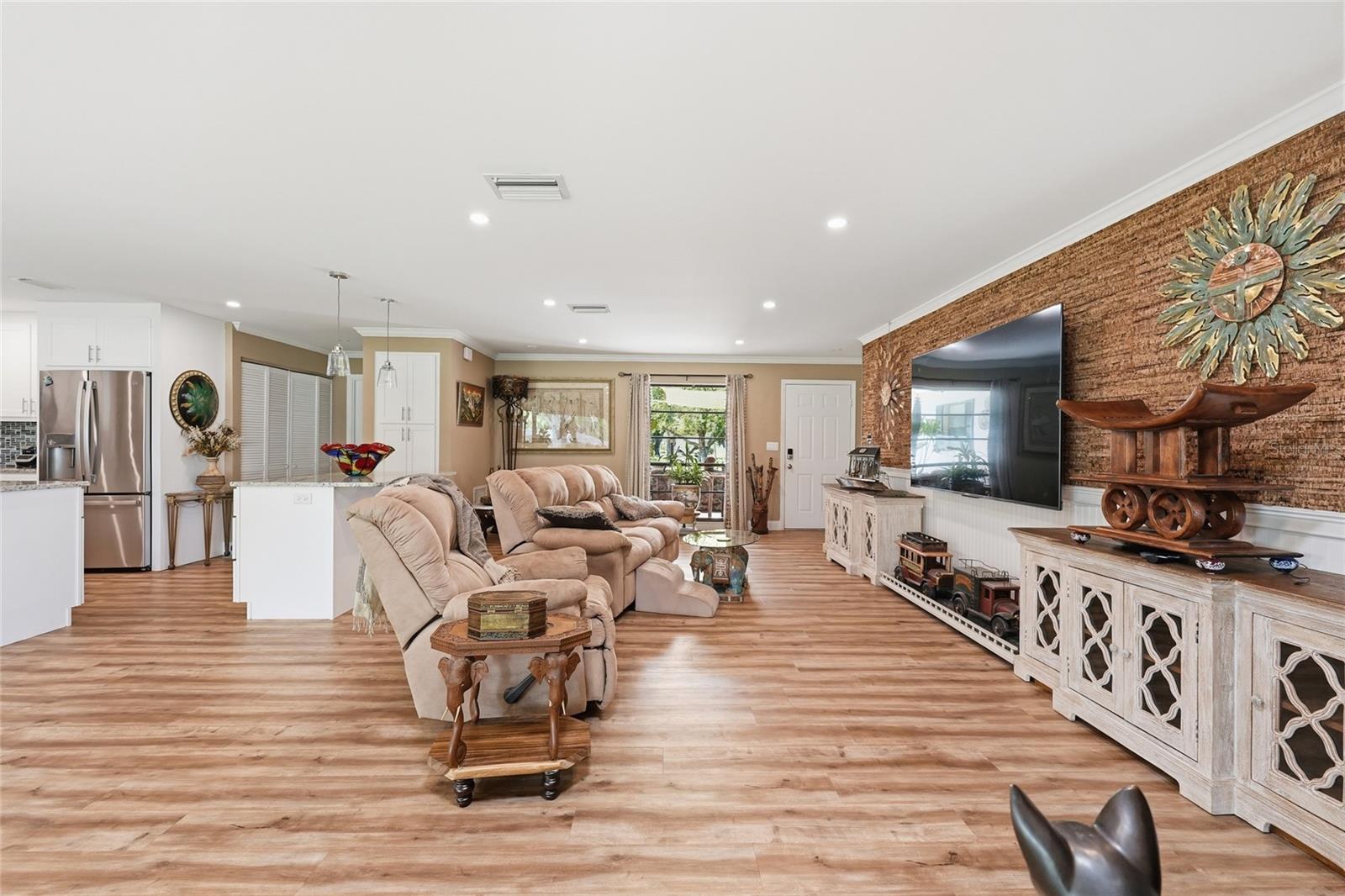 PALM-AIRE AT SARASOTA 11-A - Residential