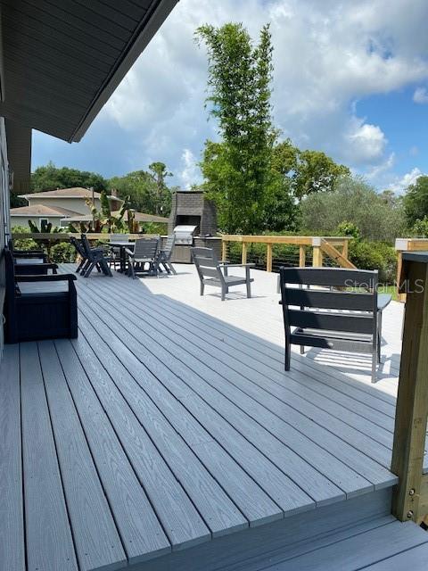 MAGNOLIA SHORES - Residential Lease