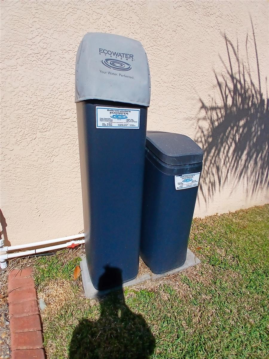 WHISPER BEND - Residential