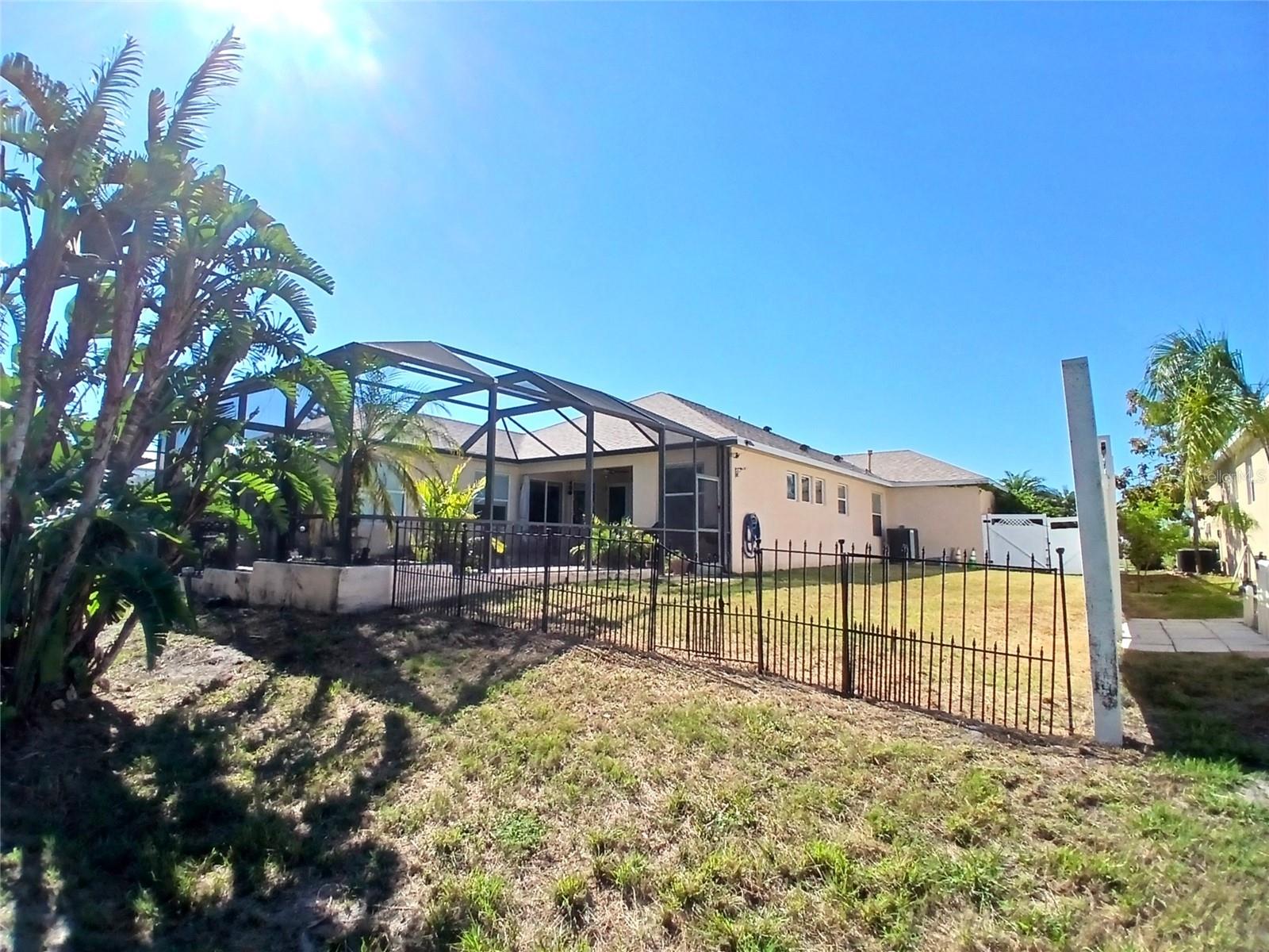 WHISPER BEND - Residential