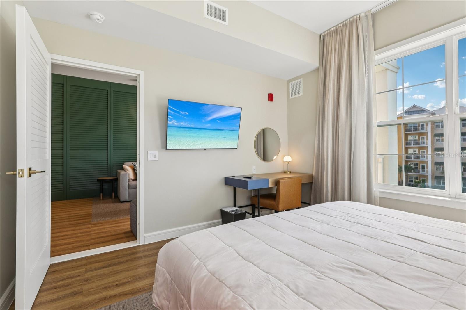 SUNSET WALK HOTEL CONDO PH 1 - Residential