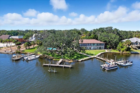 5152 S Swiftwater Way, Homosassa, FL 34448
