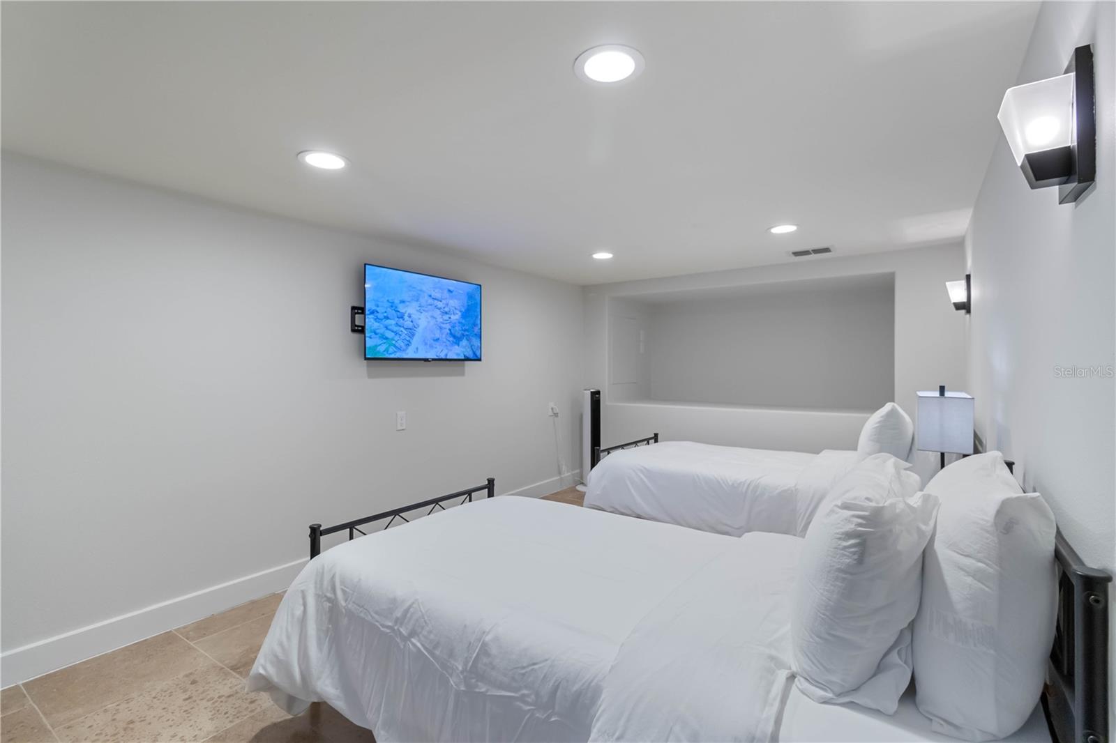 SUNSET BAY SUB - Residential