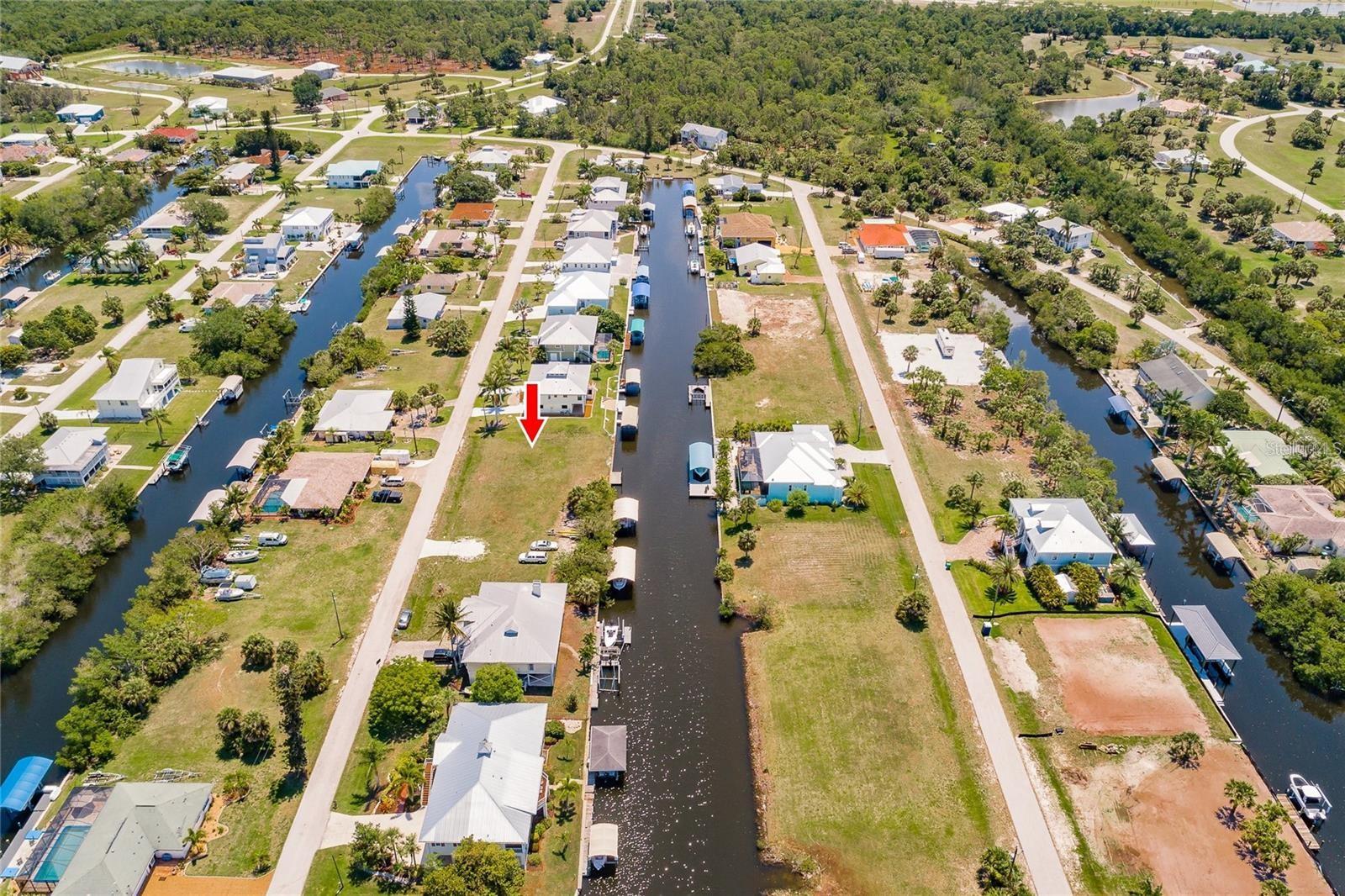 PIRATE HARBOR - Land