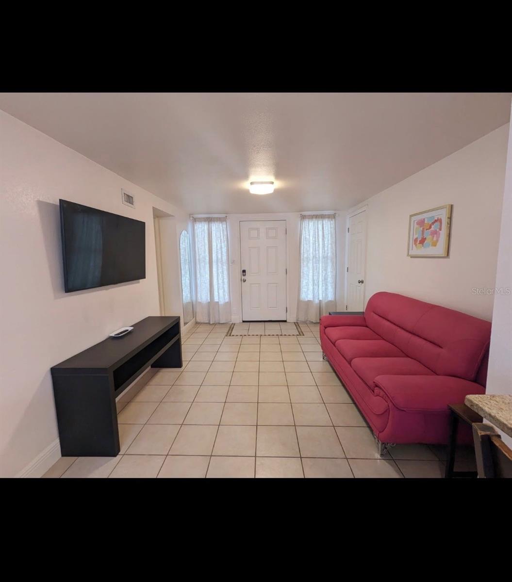 RIVERCREST - Residential Lease