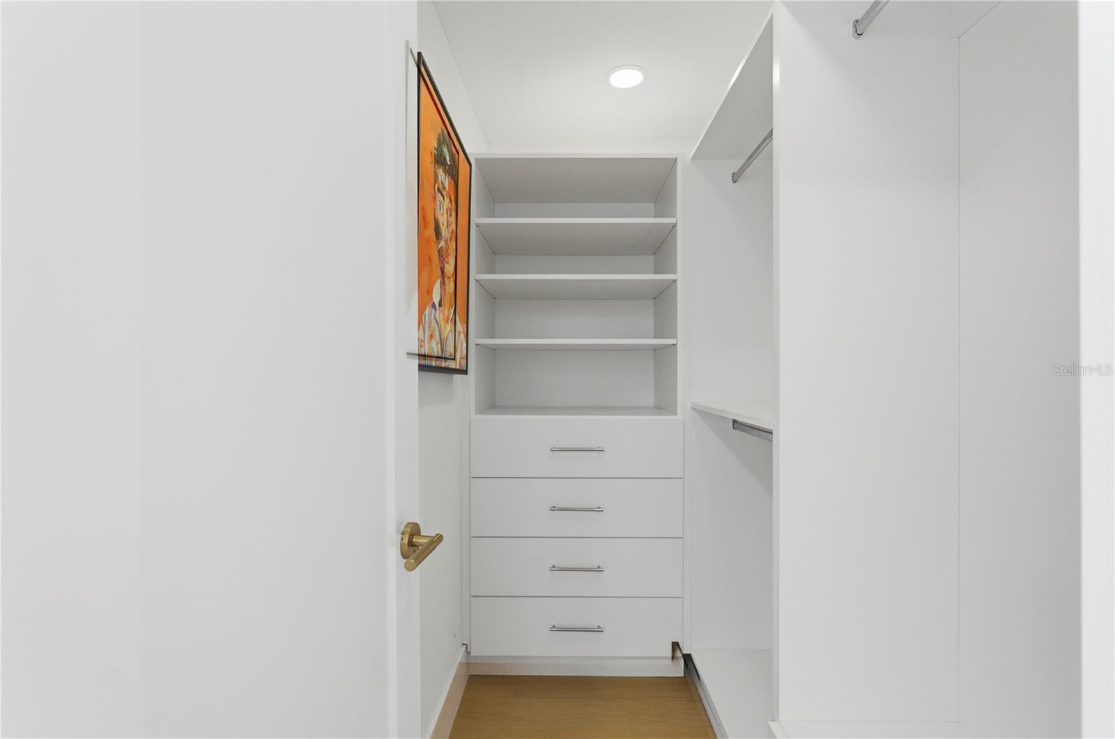 TROPICAL SHORES 1ST ADD - Residential Lease