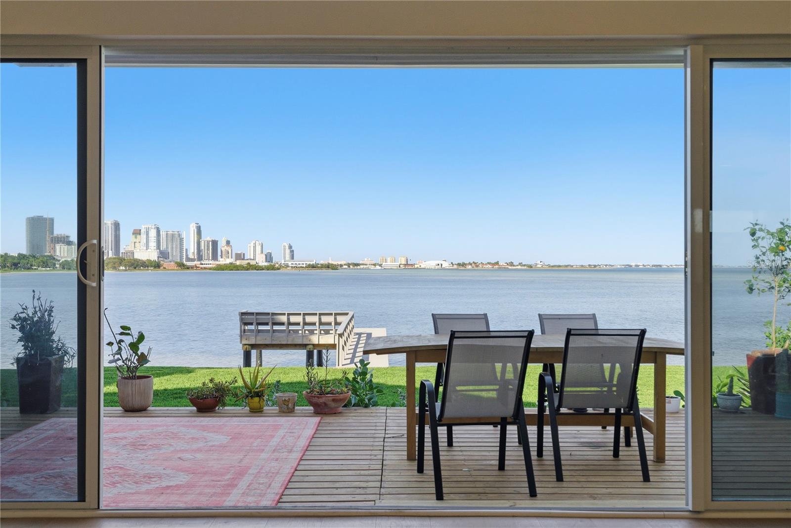 TROPICAL SHORES 1ST ADD - Residential Lease