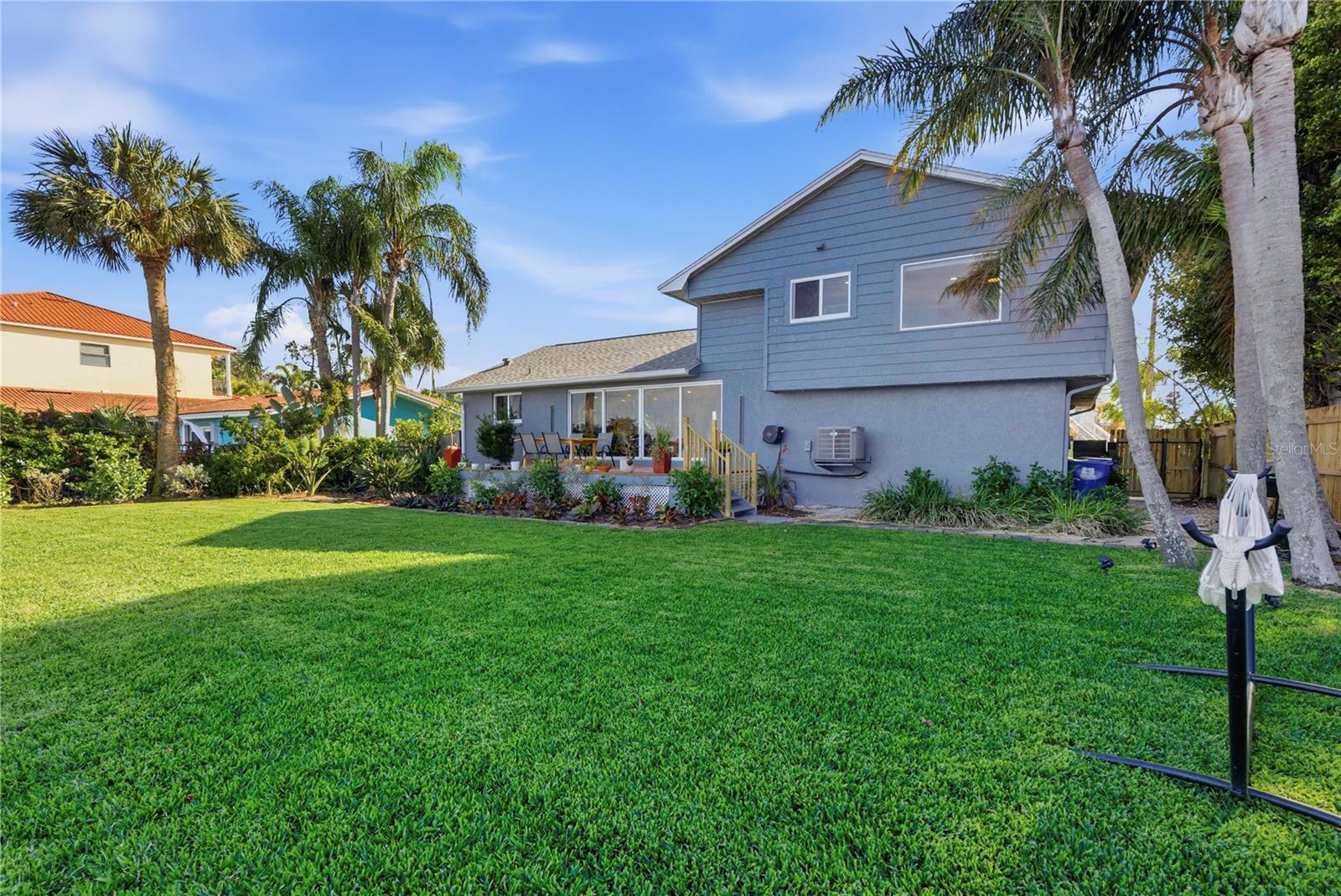 TROPICAL SHORES 1ST ADD - Residential Lease