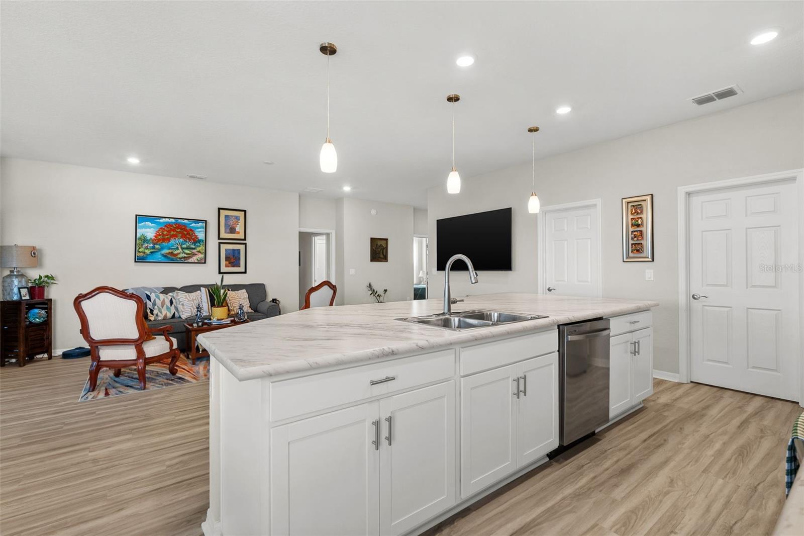 GENEVA LANDINGS PH 1 - Residential