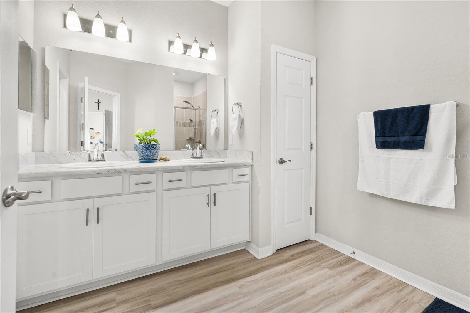 GENEVA LANDINGS PH 1 - Residential