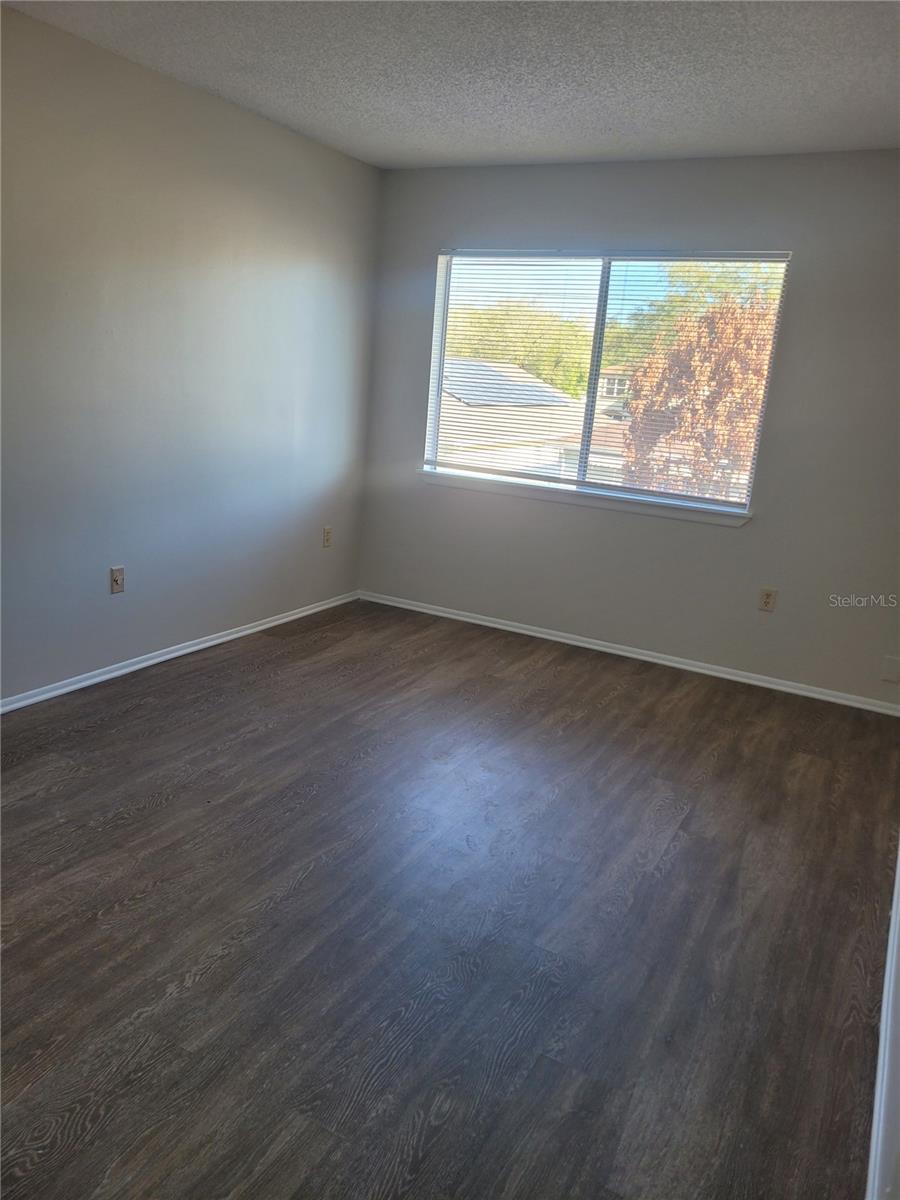 PHEASANT RUN AT ROSEMONT CONDO PH 1 - Residential Lease