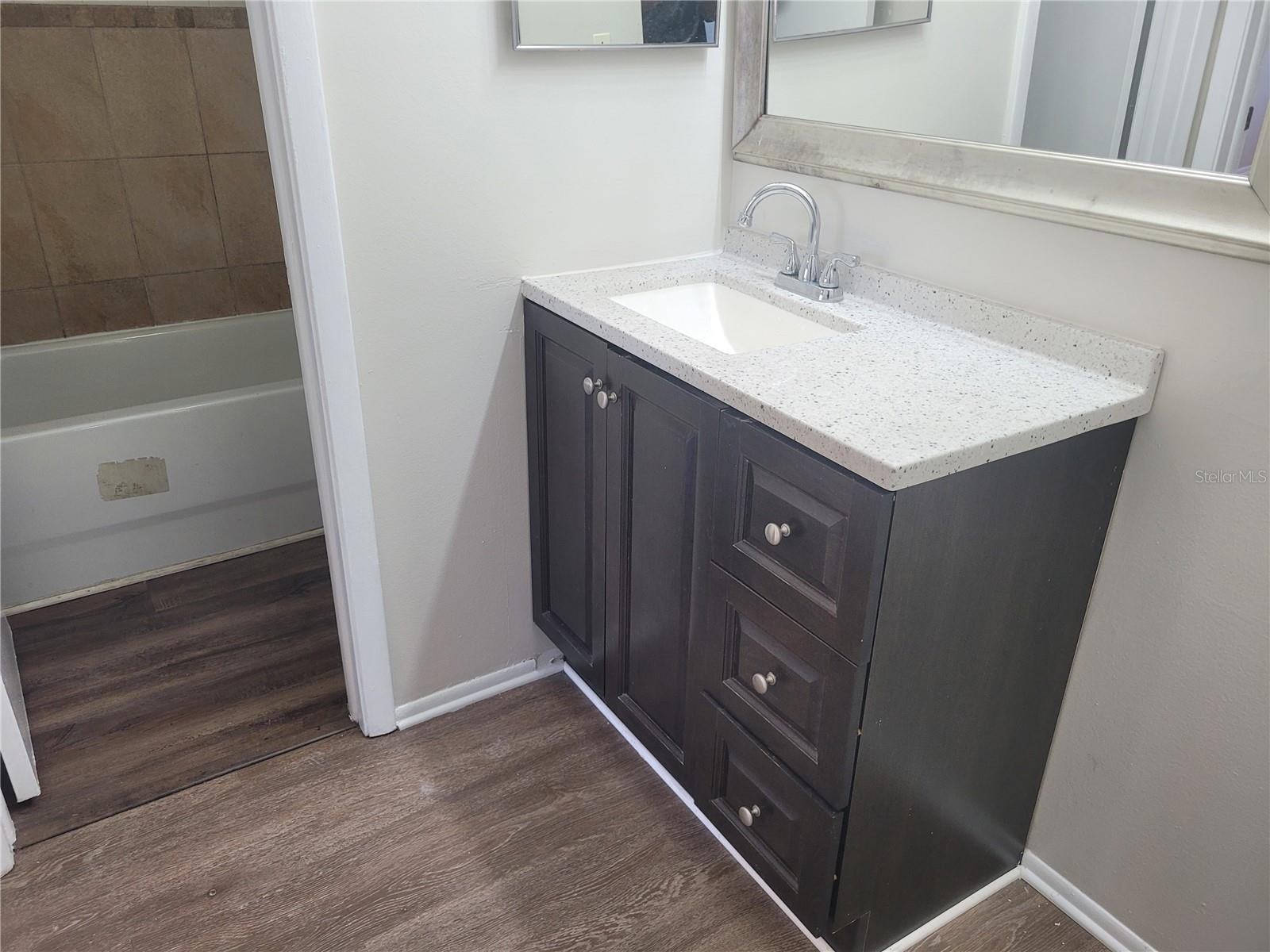 PHEASANT RUN AT ROSEMONT CONDO PH 1 - Residential Lease