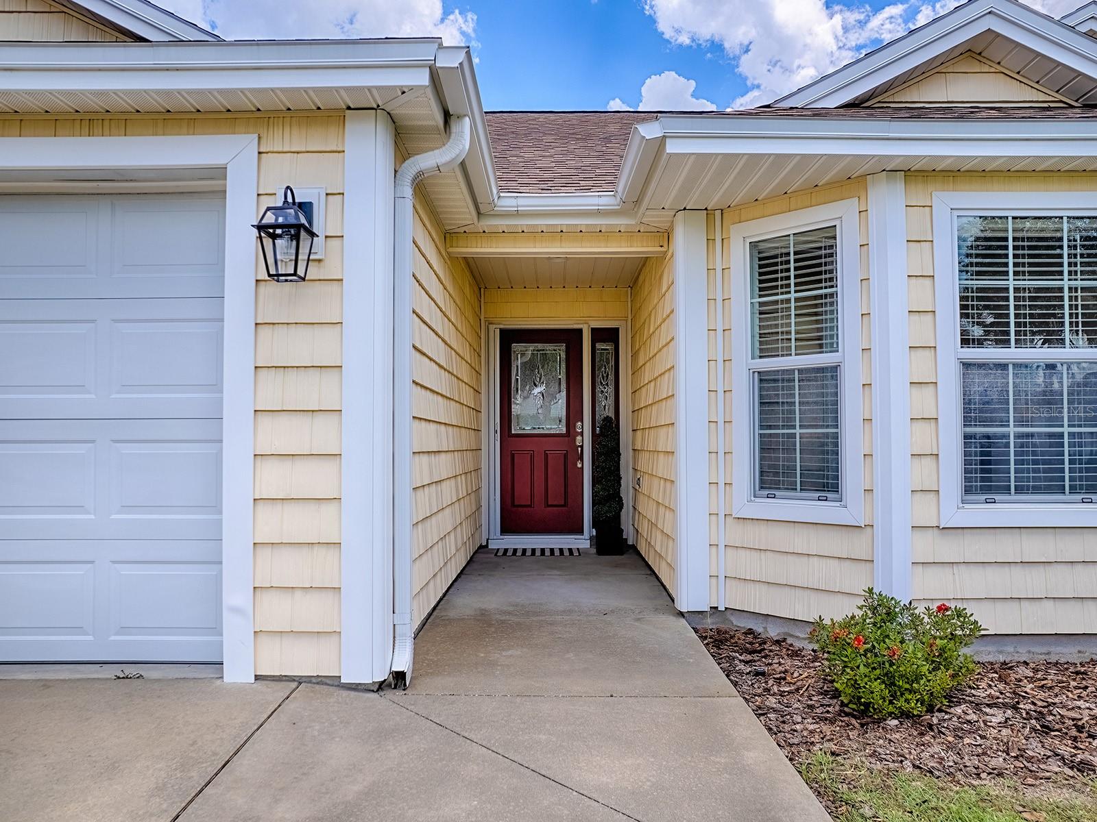 2445 BUTTONWOOD RUN
