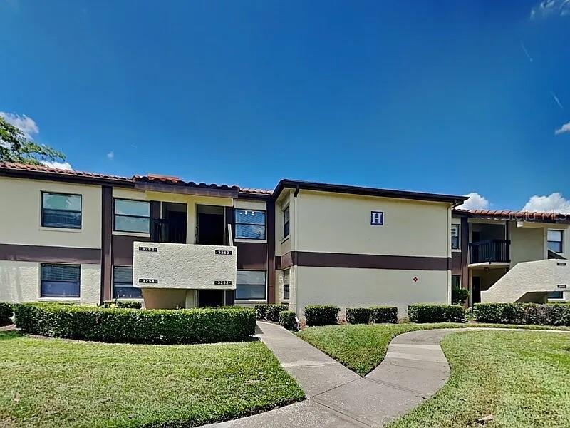 Description Looking for a stunning condo nestled near a premier golf course with access to all the amenities you desire? Your search ends here! This exceptional community is situated within Ventura Country Club, right in the vibrant center of Orlando close to world-class entertainment, a variety of restaurants, shopping, and more.
This BEAUTIFUL condo offers comfort and style with two spacious bedrooms and two full bathrooms, including a luxurious master suite with a separate shower and soaking tub. The inviting living and dining areas are perfect for relaxing or entertaining. The modern, fully equipped kitchen makes meal prep a breeze, while the in-unit washer and dryer add convenience.
Step outside onto your screened balcony and enjoy serene water views an ideal spot to unwind. The unit's prime location provides quick access to the golf course, sparkling pool, and the community's outstanding amenities.
Experience the perfect blend of leisure, comfort, and convenience schedule your visit today!