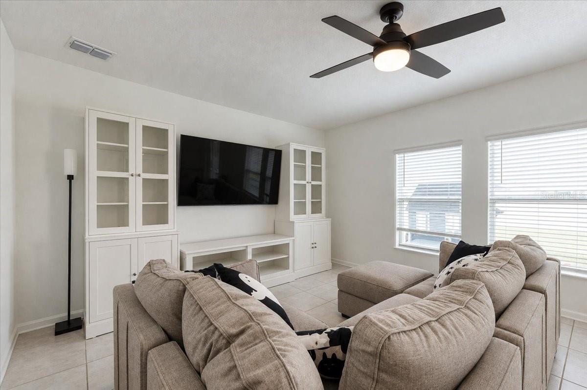 1811 FOREMAN ROAD