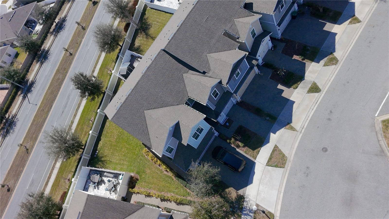 SAWGRASS LNDGS - Residential